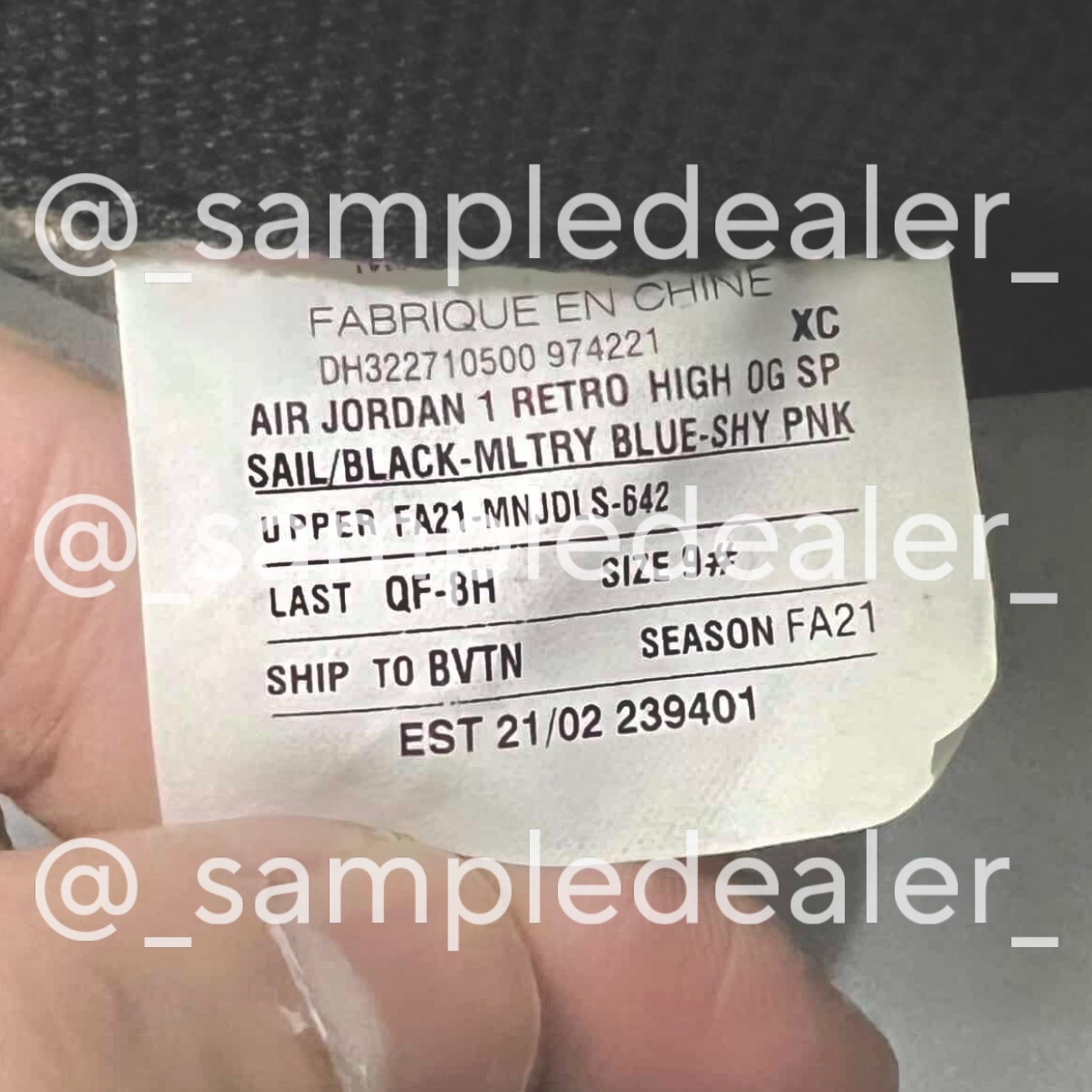 Jordan 1 x Travis Scott x Fragment Retro High OG SP Military Blue 착용 스타일 - 2