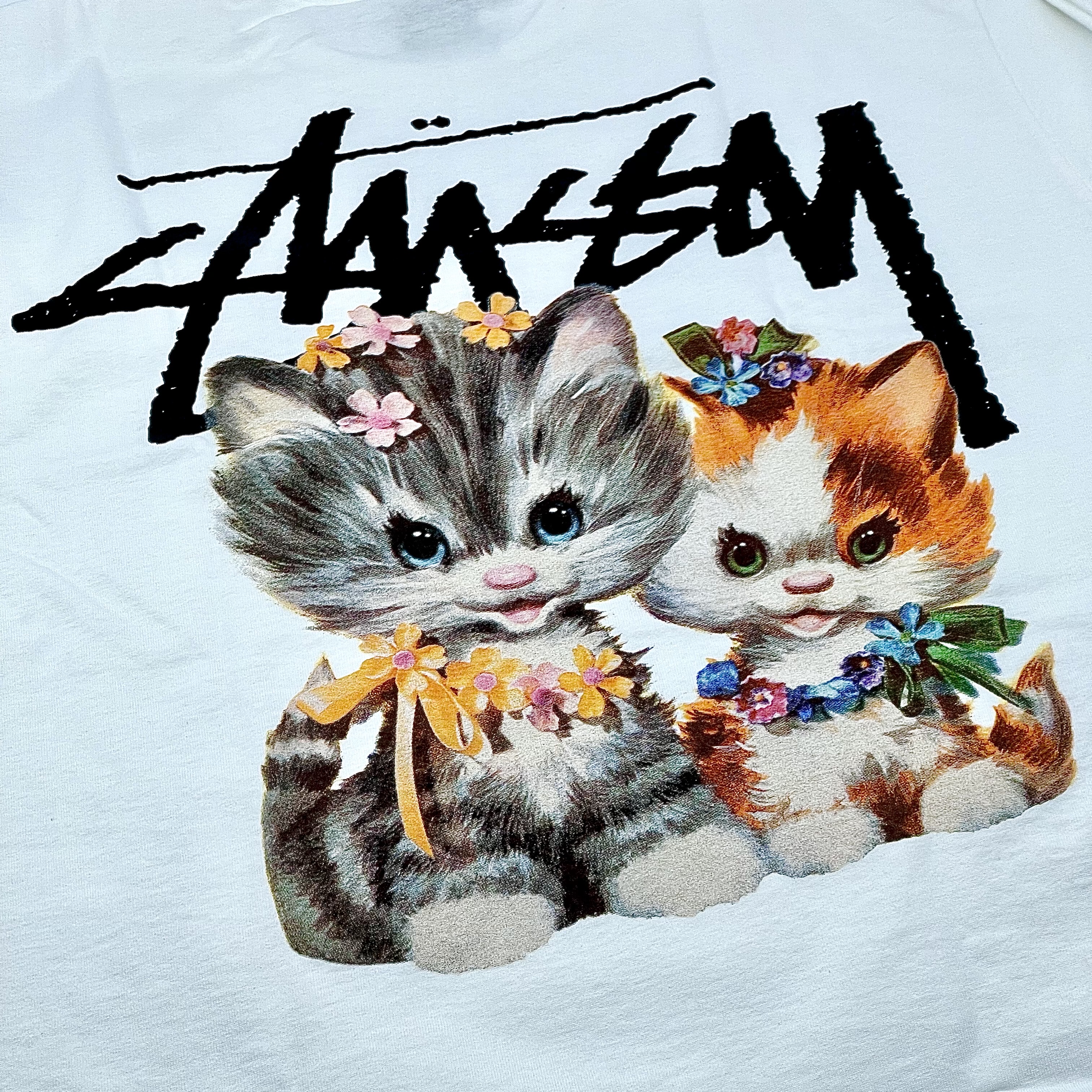 Stussy Kittens T-Shirt White 착용 스타일 - 4