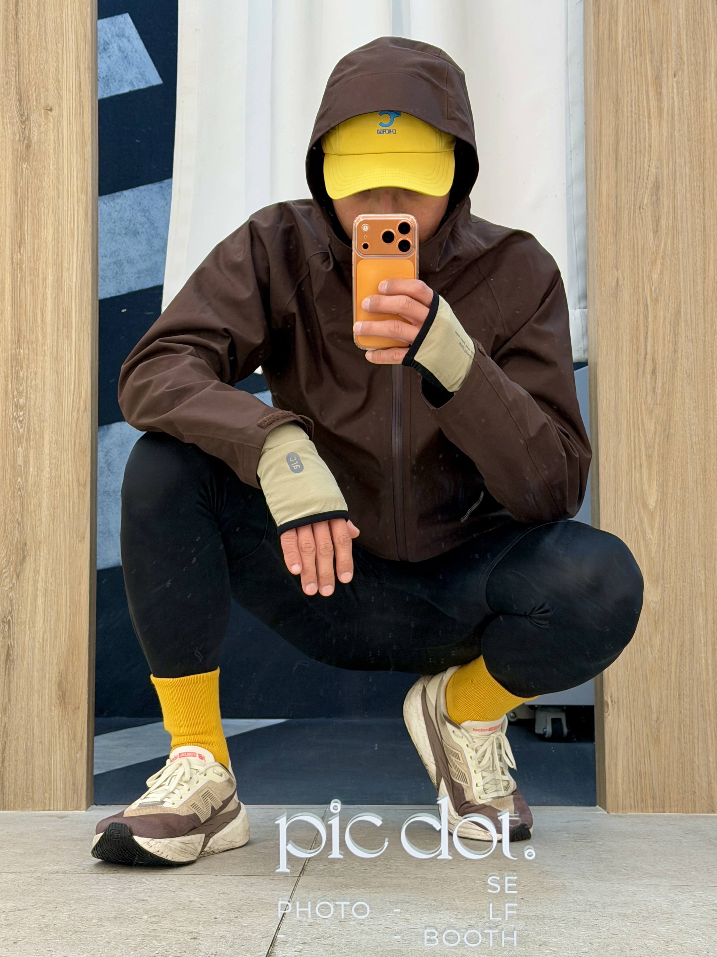 New Balance FuelCell Rebel v5 Angora Earth Shadow Sea Salt - D Standard, Ciele Athletics GOCap SC Comp WWM City Miami 착용 스타일 - 1