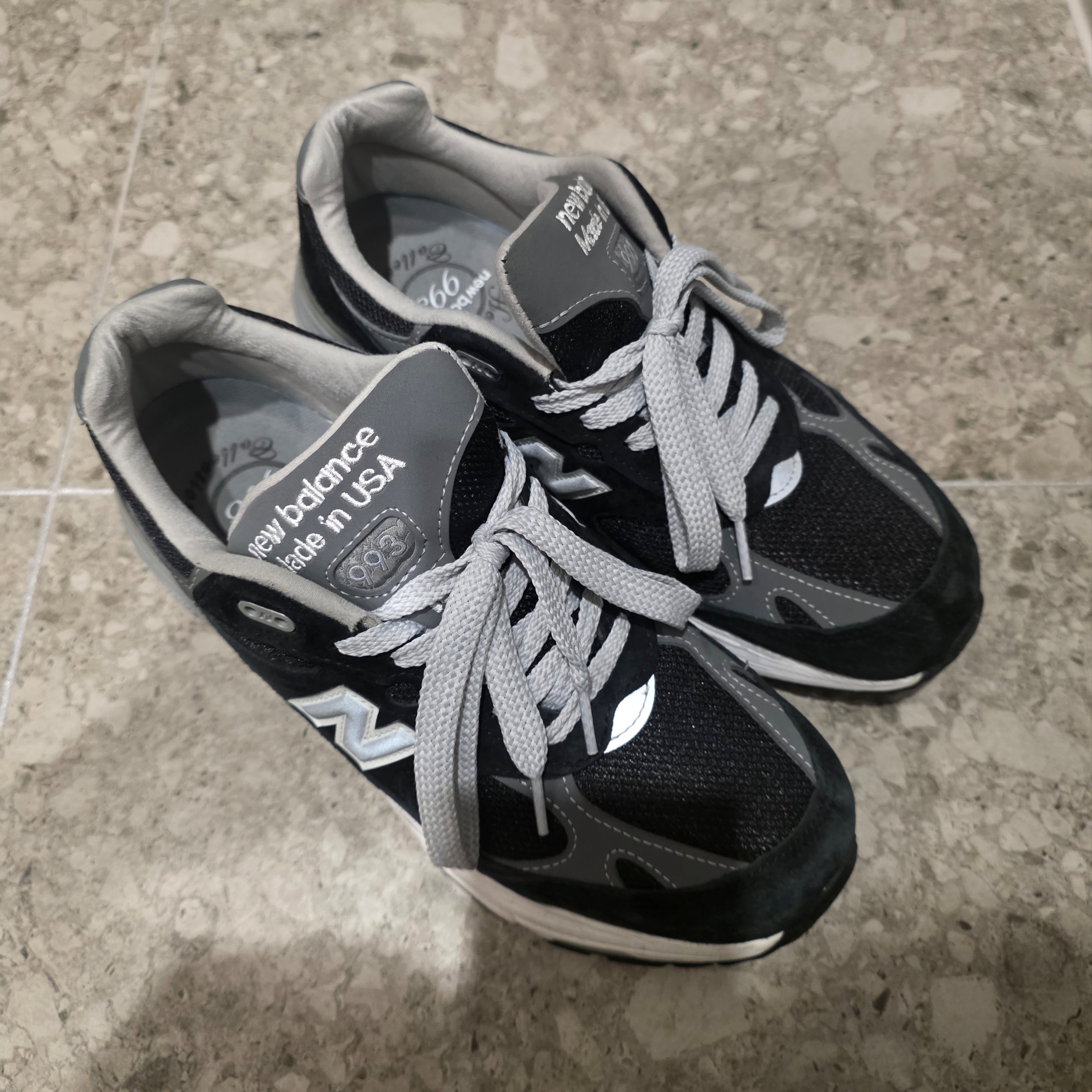 New Balance 993 Made in USA Black - D Standard 착용 스타일