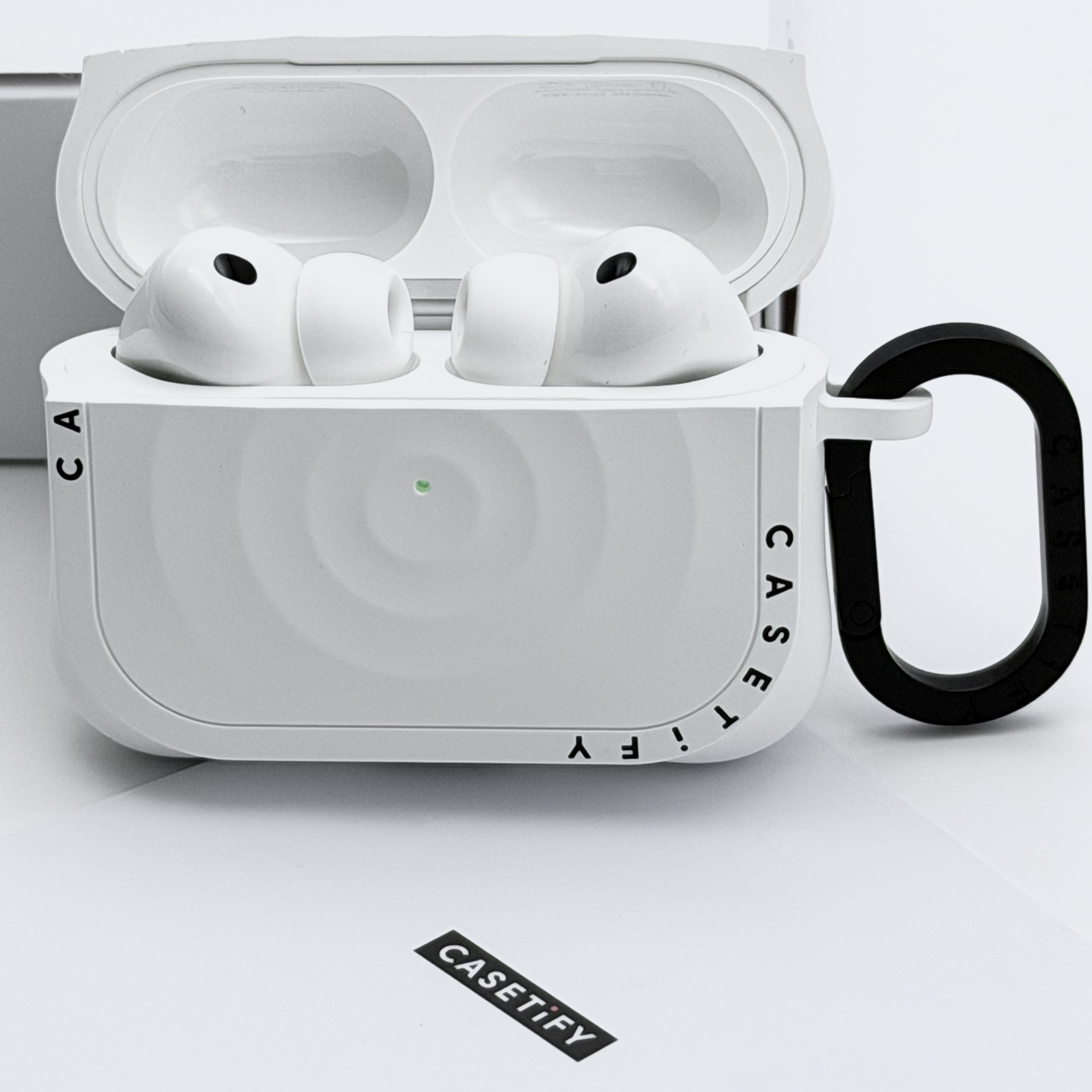 Casetify Essentials Ripple AirPods Pro 3rd Case White, Apple AirPods Pro 3rd Gen (Korean Ver.) 착용 스타일 - 6
