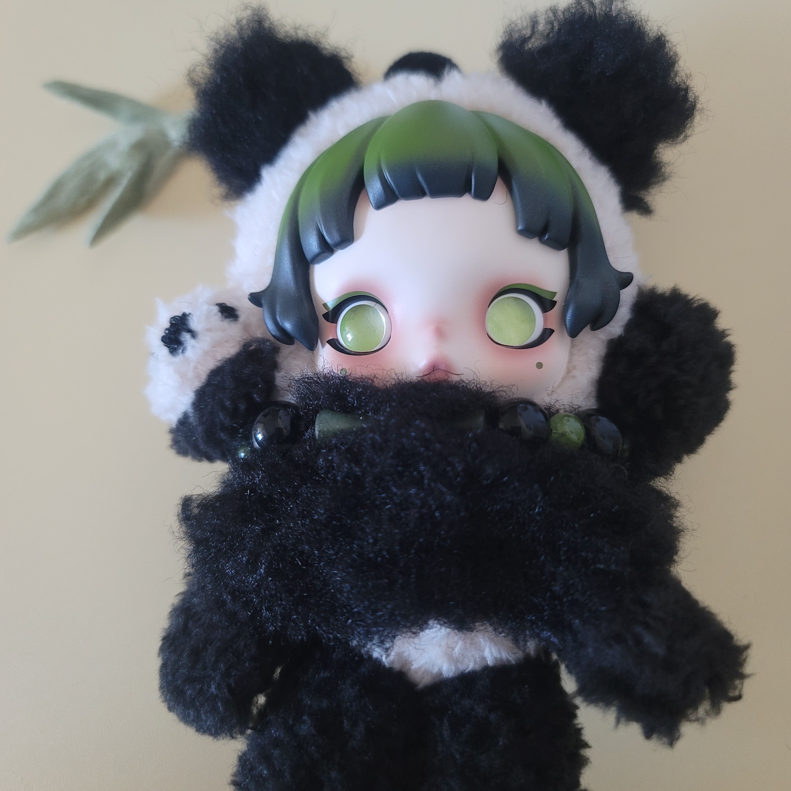 Pop Mart Skullpanda Lazy Panda Plush Doll Pendant 착용 스타일 - 1