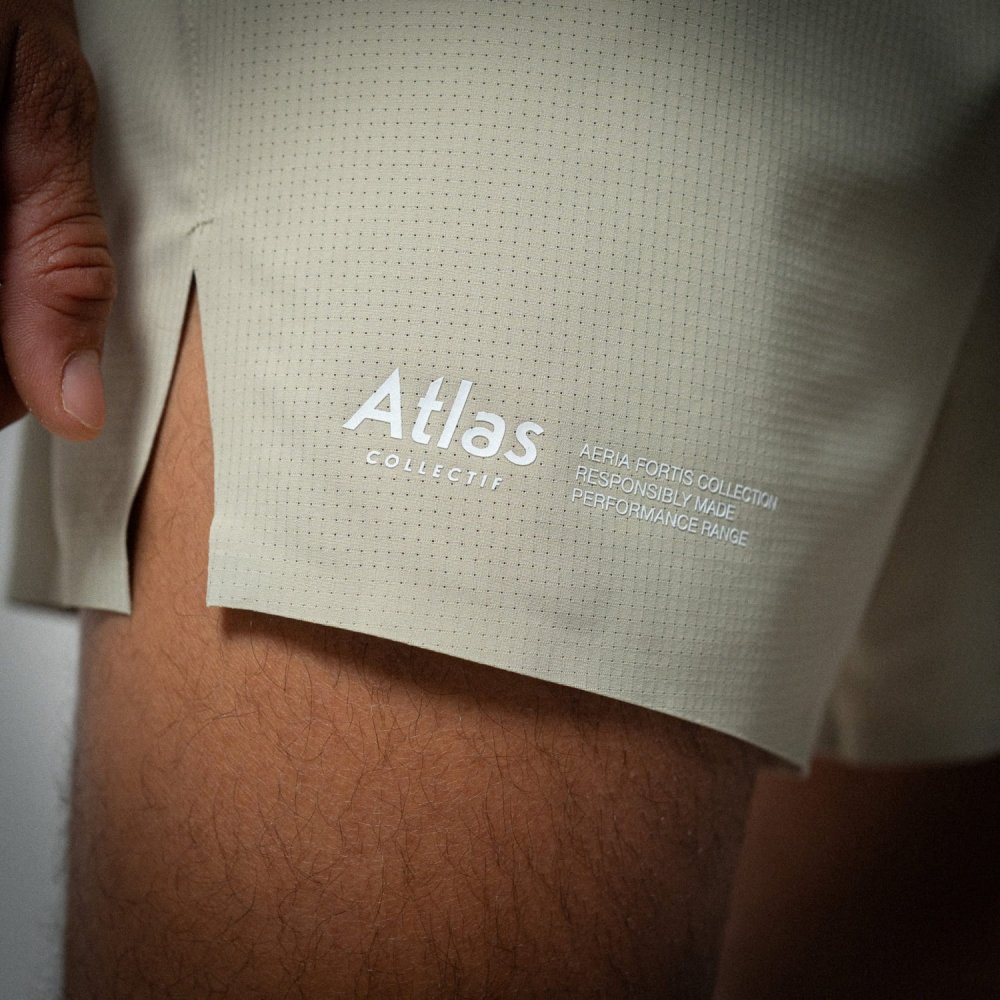 아틀라스 콜렉티프 에리아 포티스 남성 4인치 레이스 쇼츠 베이지(Atlas COLLECTIF Aeria Fortis MENS 4 Race Shorts Beige) - 3