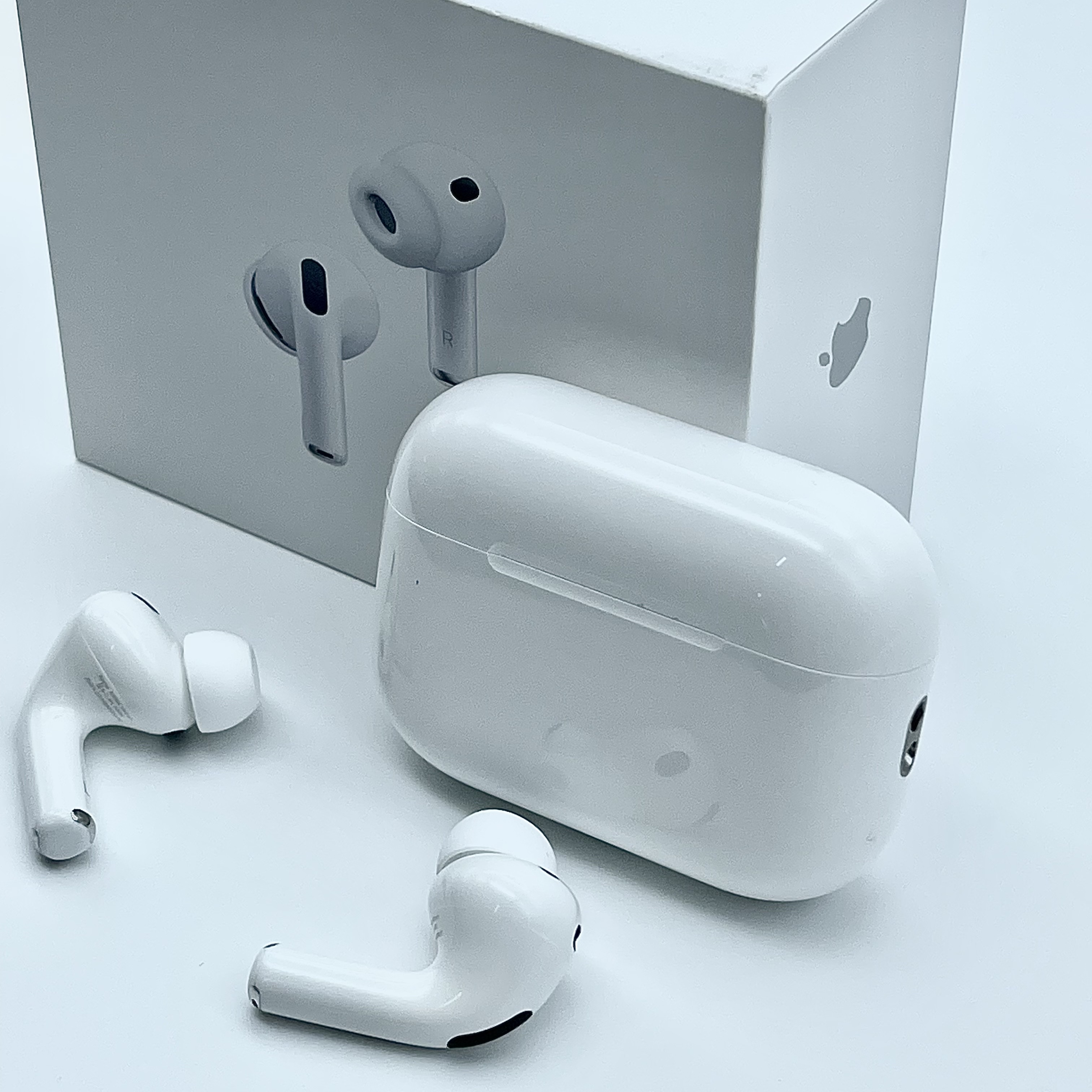 Apple AirPods Pro 3rd Gen (Korean Ver.) 착용 스타일 - 2