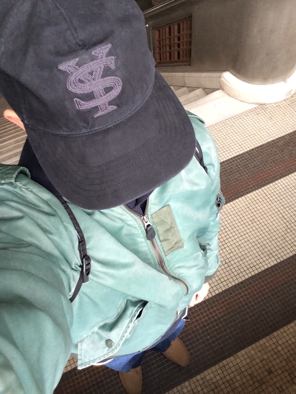 Sunday Ceremony Sy Logo 5 Panel Cotton Cap - Black 착용 스타일 - 1