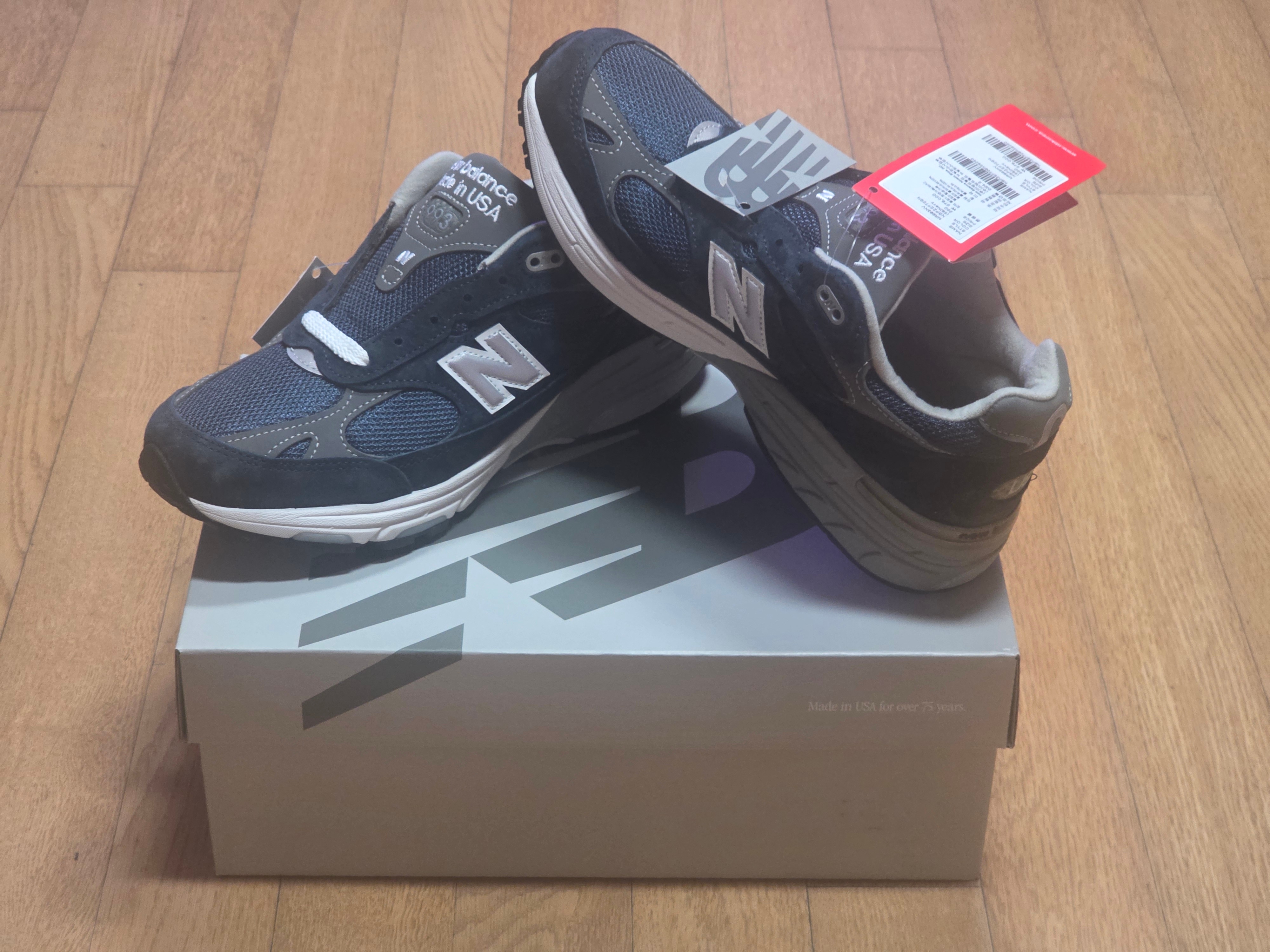New Balance 993 Made in USA Navy - D Standard, New Balance 992 Made in USA Core Navy 착용 스타일 - 2