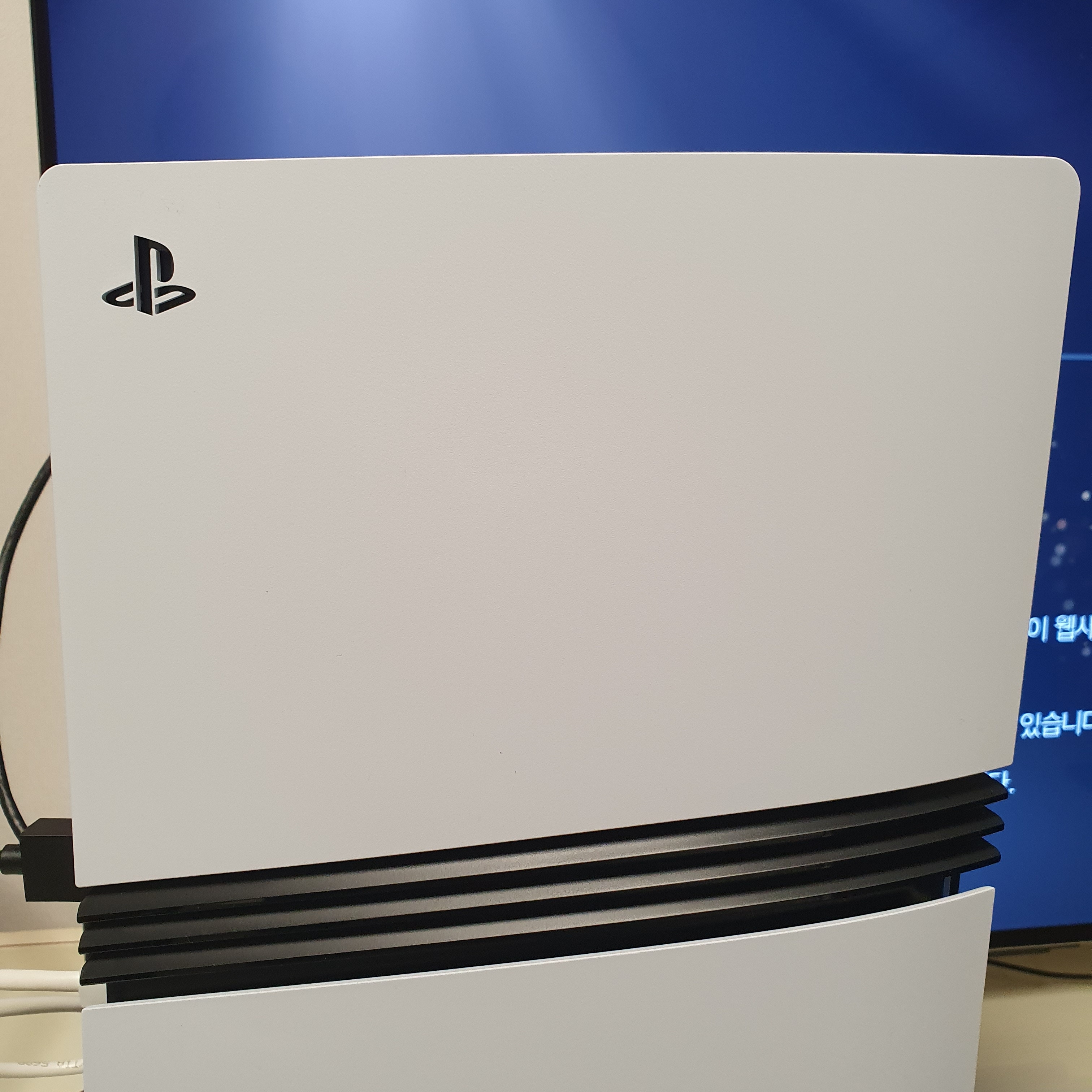 [7% 적립] PlayStation 5 Pro - 2TB 착용 스타일