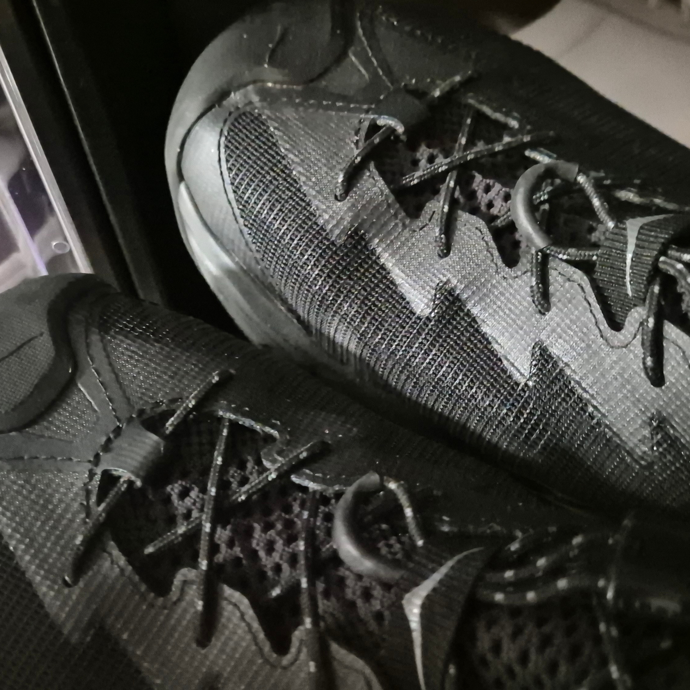Hoka Hopara 2 Black 착용 스타일