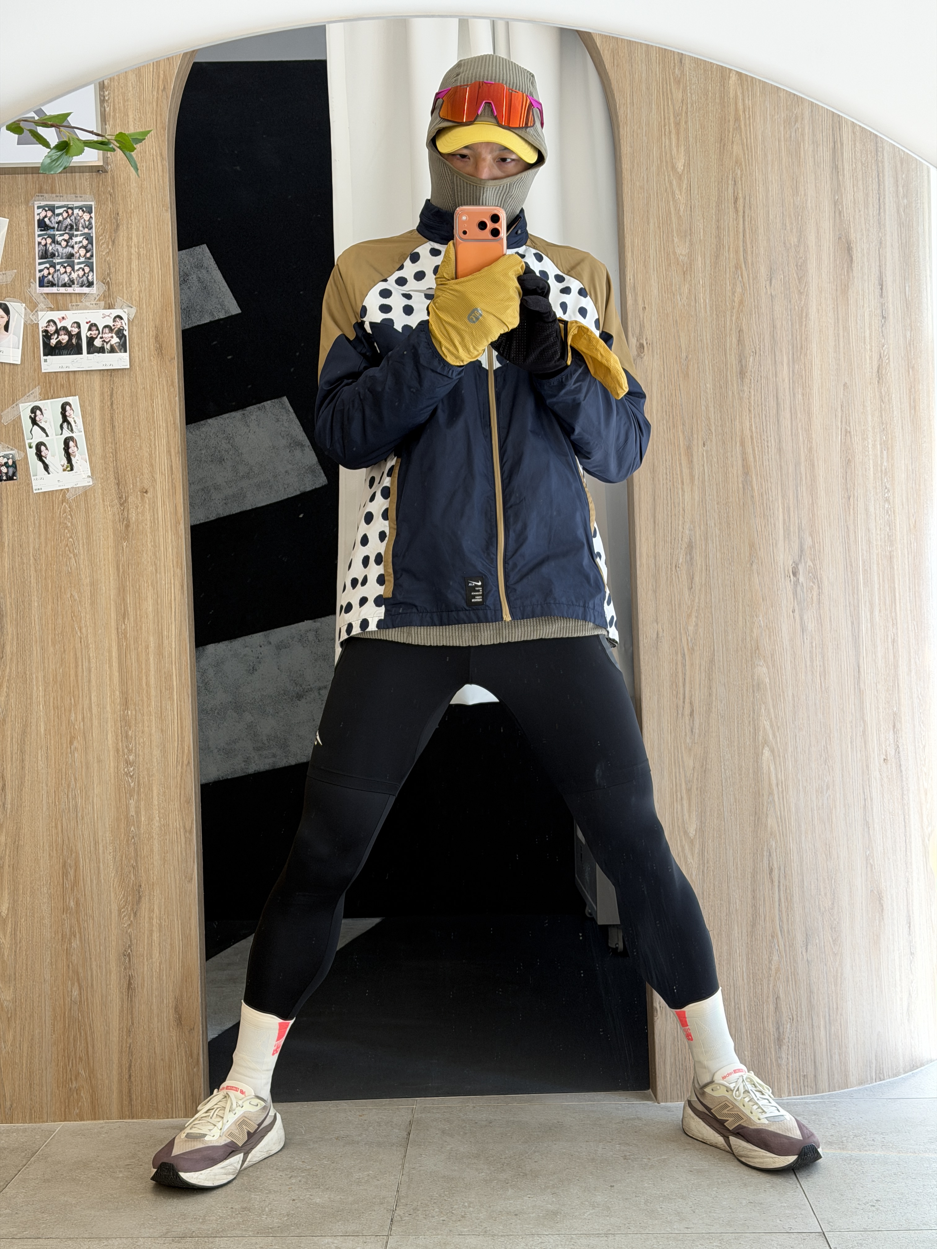 New Balance FuelCell Rebel v5 Angora Earth Shadow Sea Salt - D Standard, Nike Lava Loops Dri-Fit ADV Running Tights Black Anthracite - Asia 착용 스타일 - 1