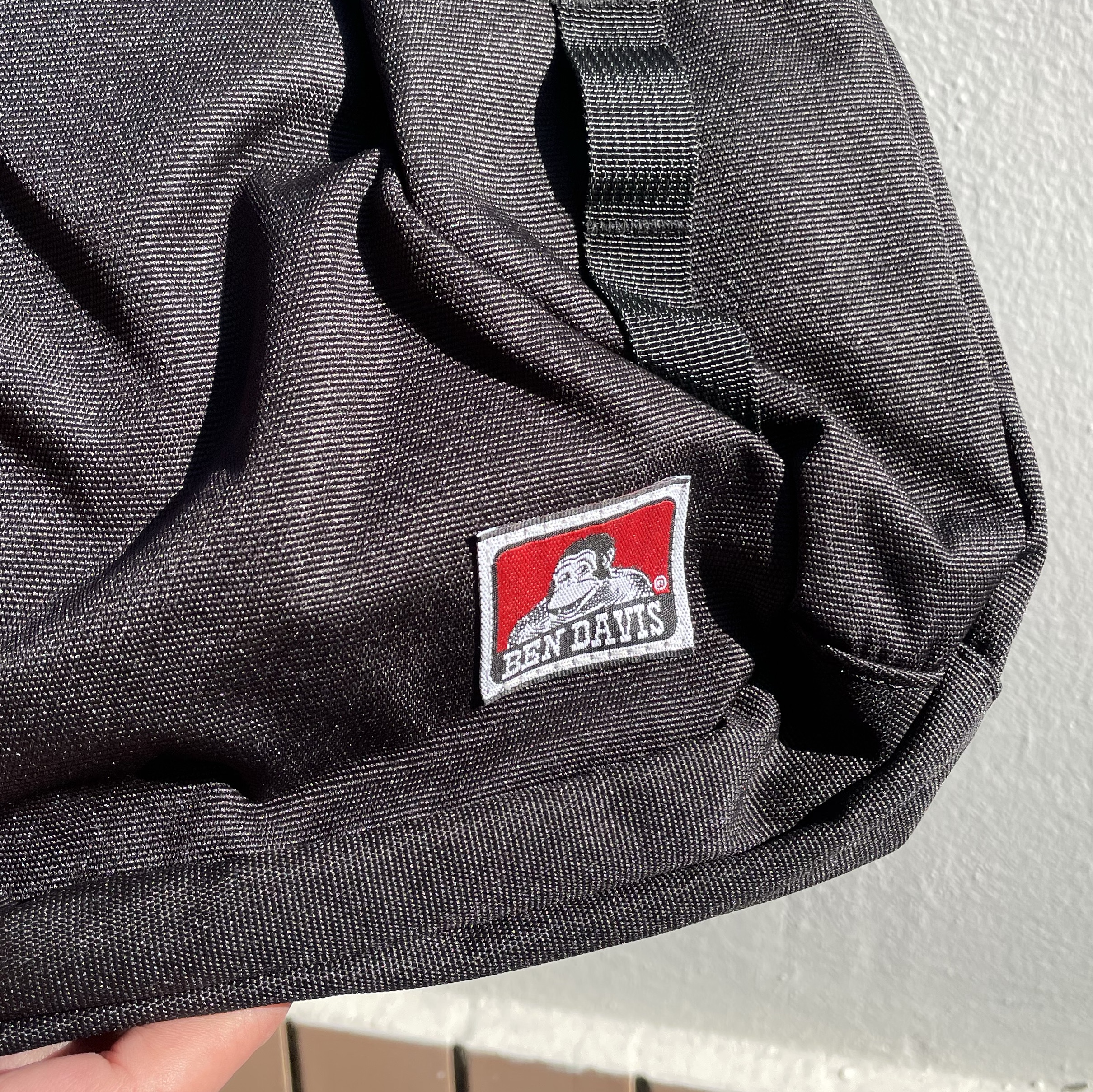 Ben Davis Original Gadget Daypack 30L Black 착용 스타일 - 2