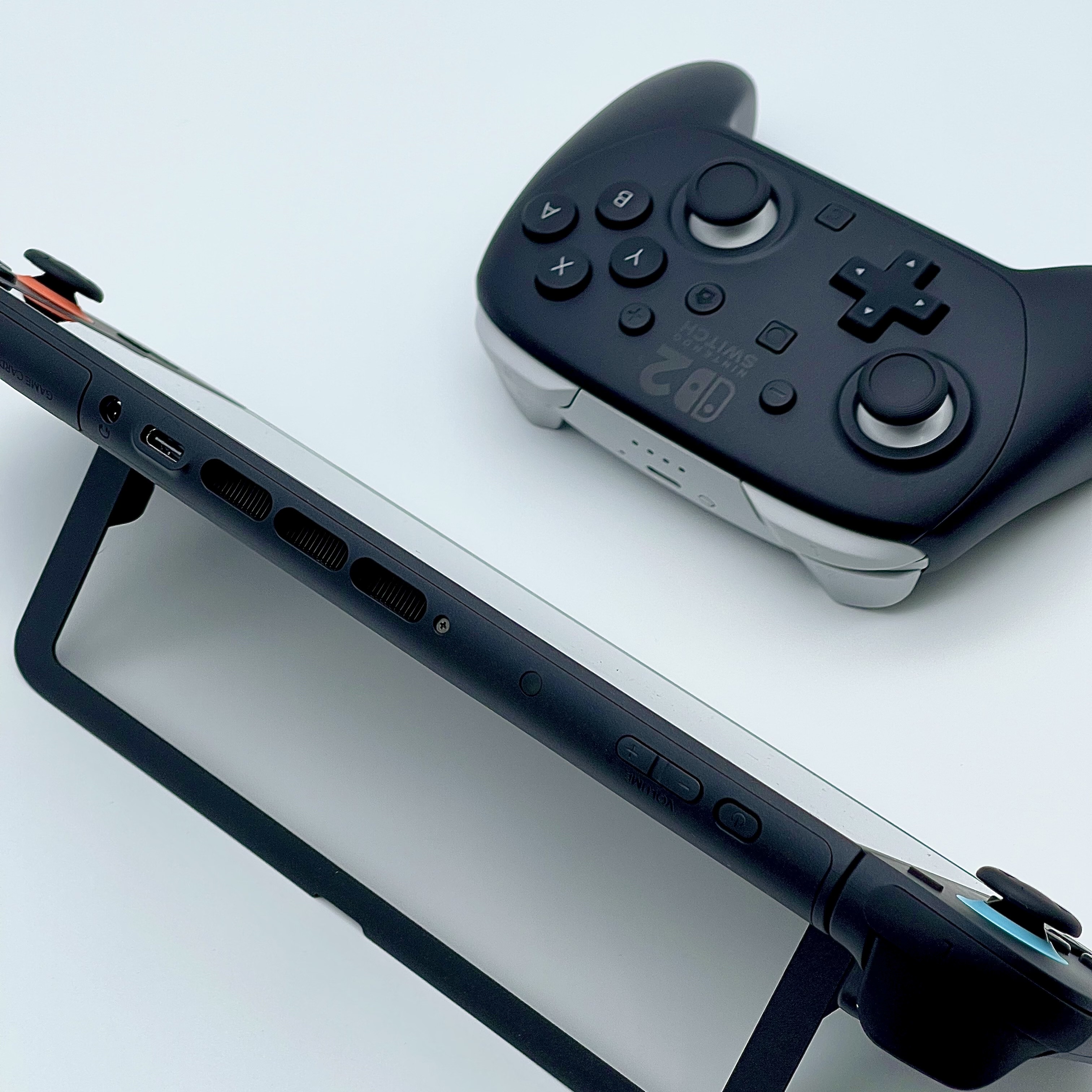 Nintendo Switch 2 Pro Controller Black 착용 스타일 - 5