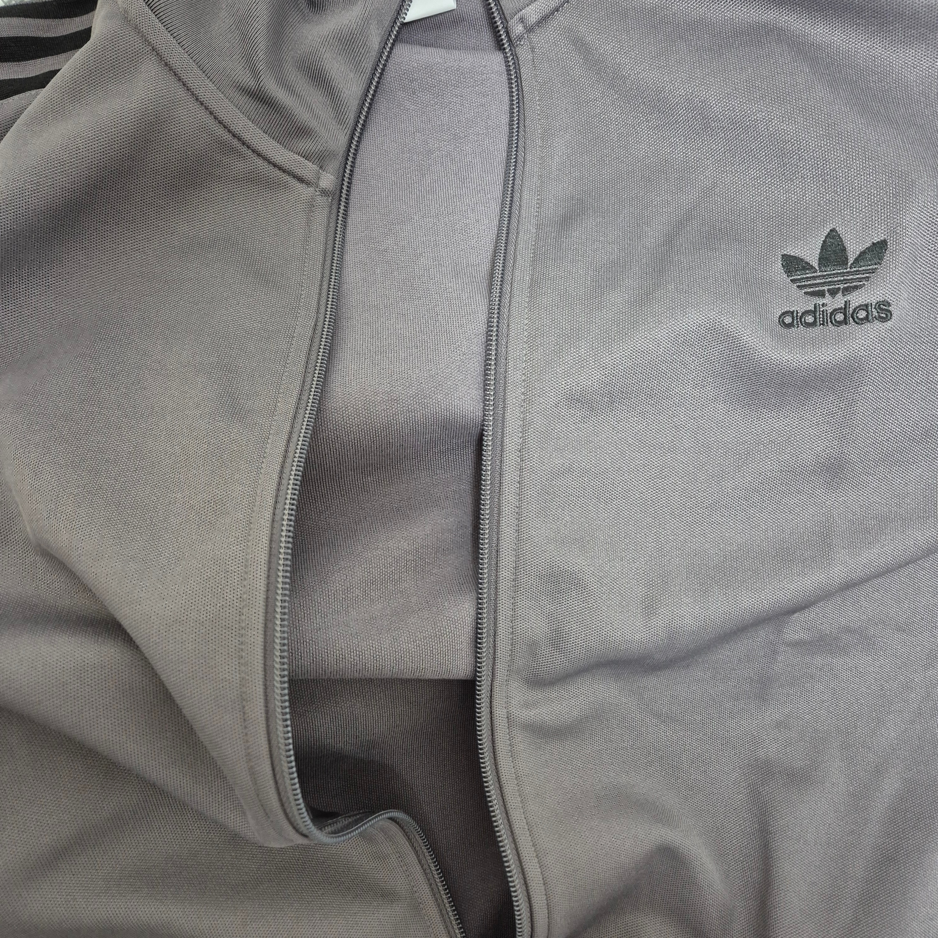 Adidas Adicolor Classics Heritage Track Jacket Grey Strata Black - KR Sizing 착용 스타일