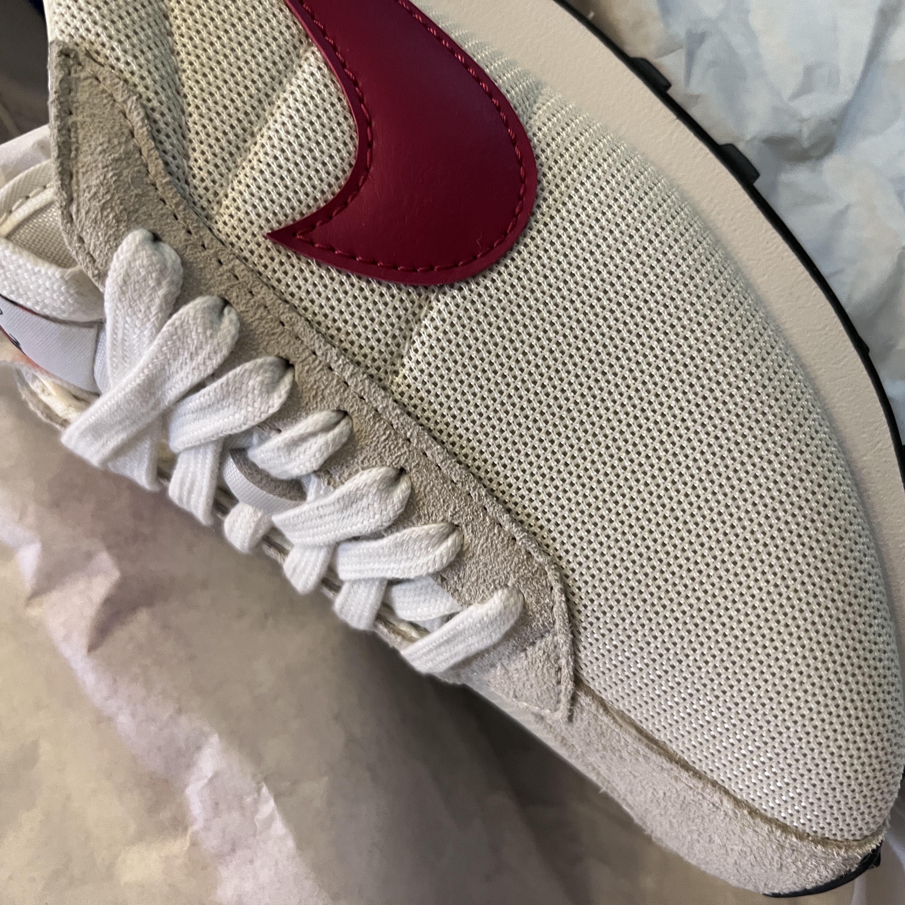 (W) Nike LD-1000 Coconut Milk Sail 착용 스타일