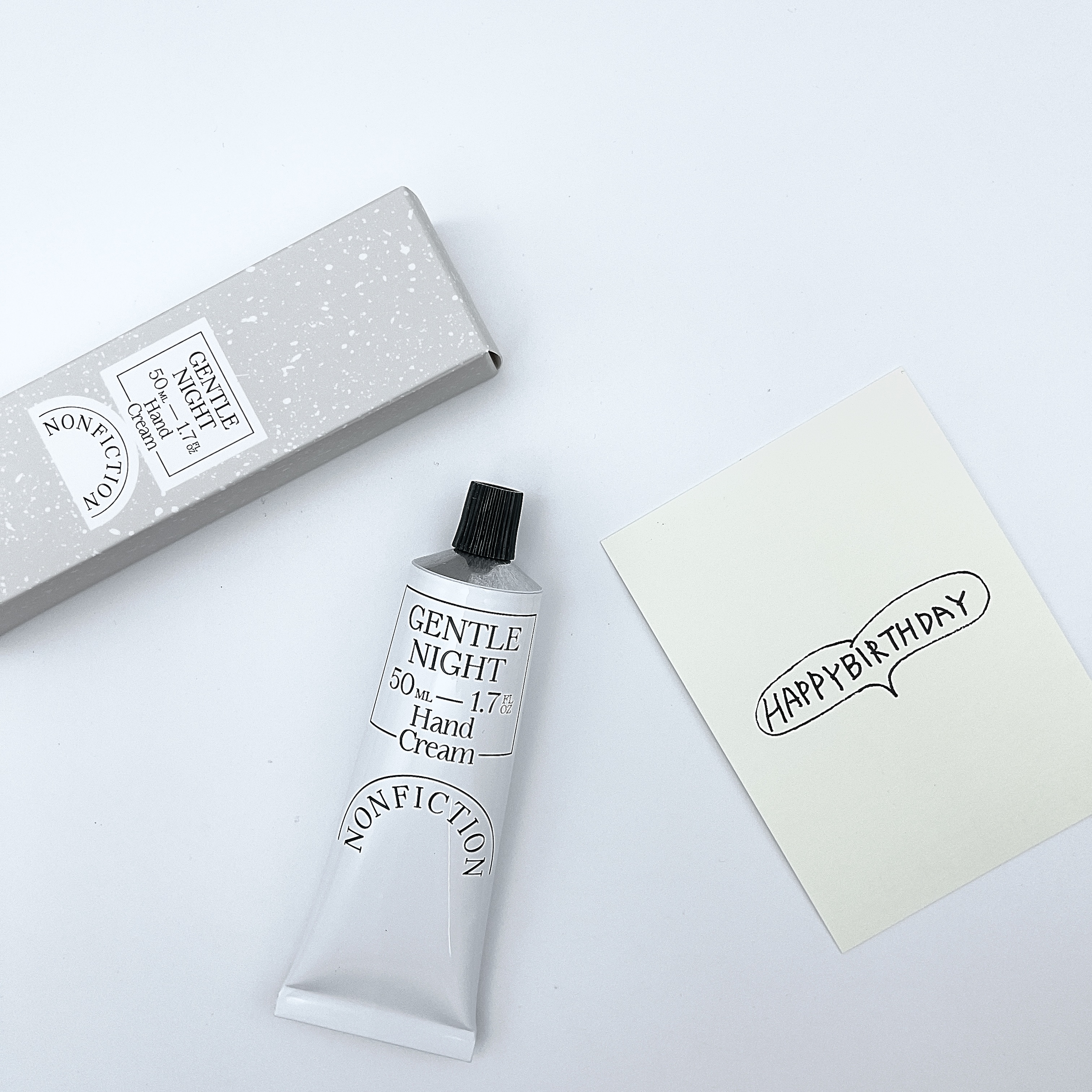 Nonfiction Hand Cream Gentle Night 50ml 착용 스타일 - 3