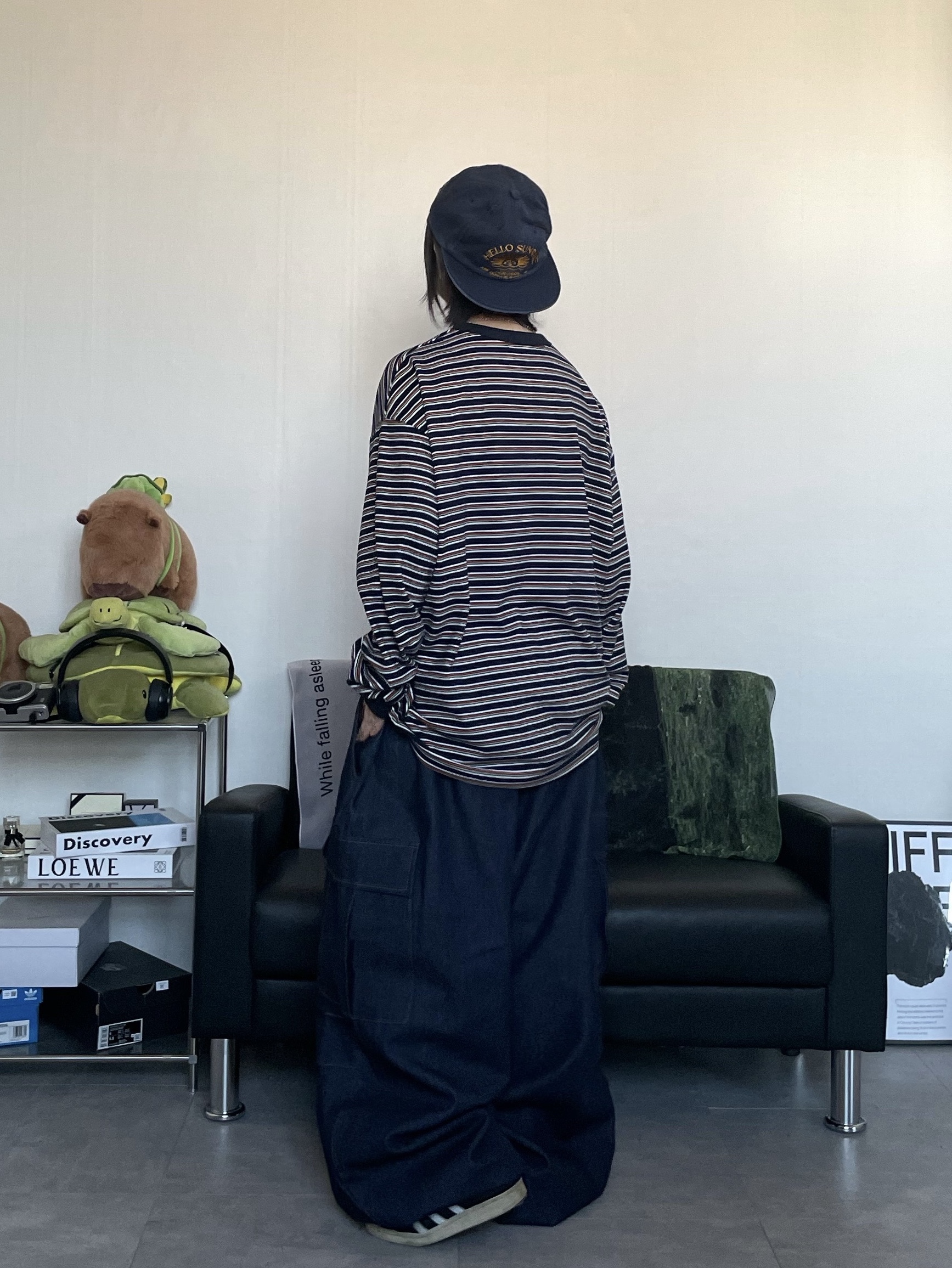 Hello Sunrise Washed HS Arch Logo 6Panel Cap Navy & Orange 착용 스타일 - 7