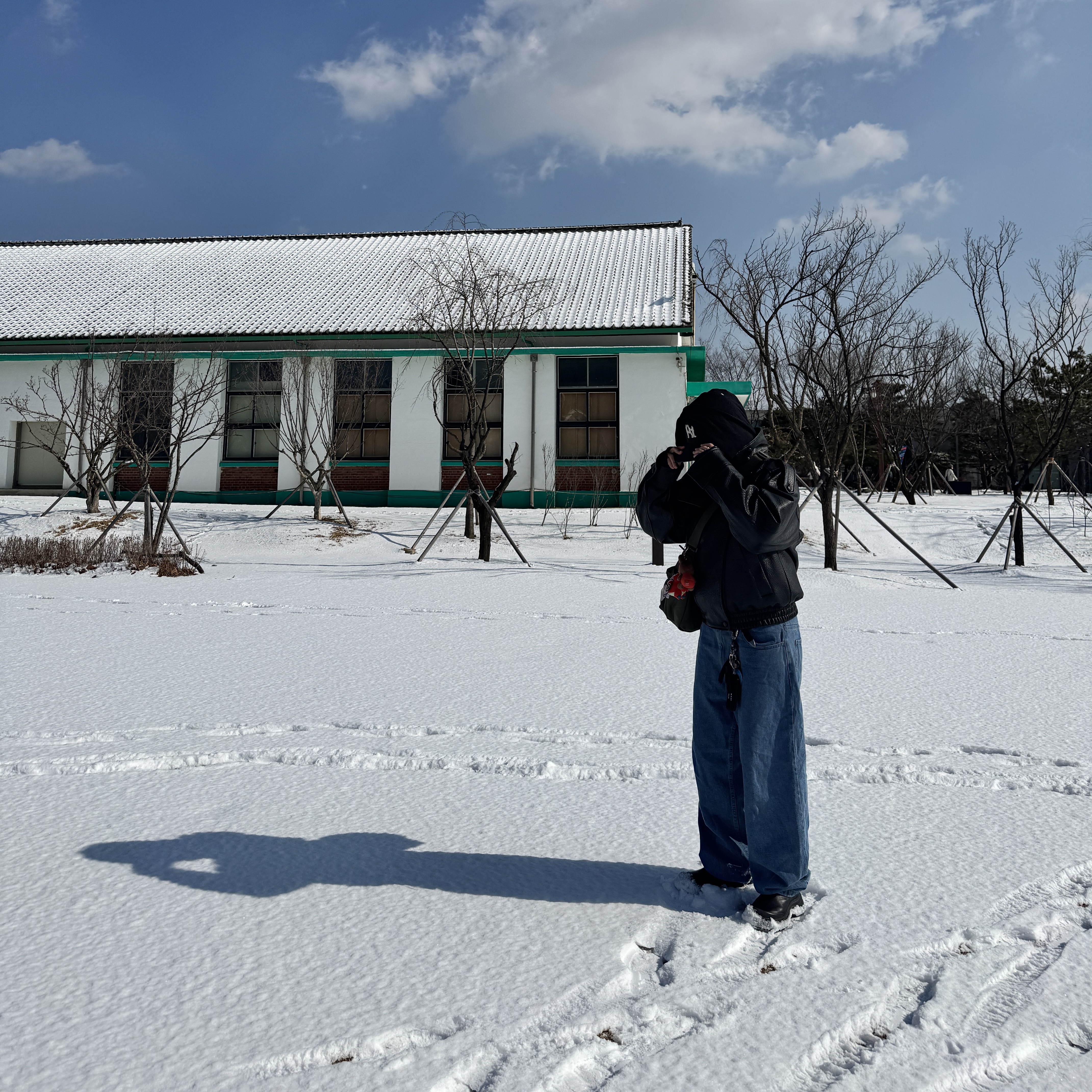 Zara Faux Leather Jacket Black, Polar Skate Co. Big Boy Pants Mid Blue 착용 스타일 - 1