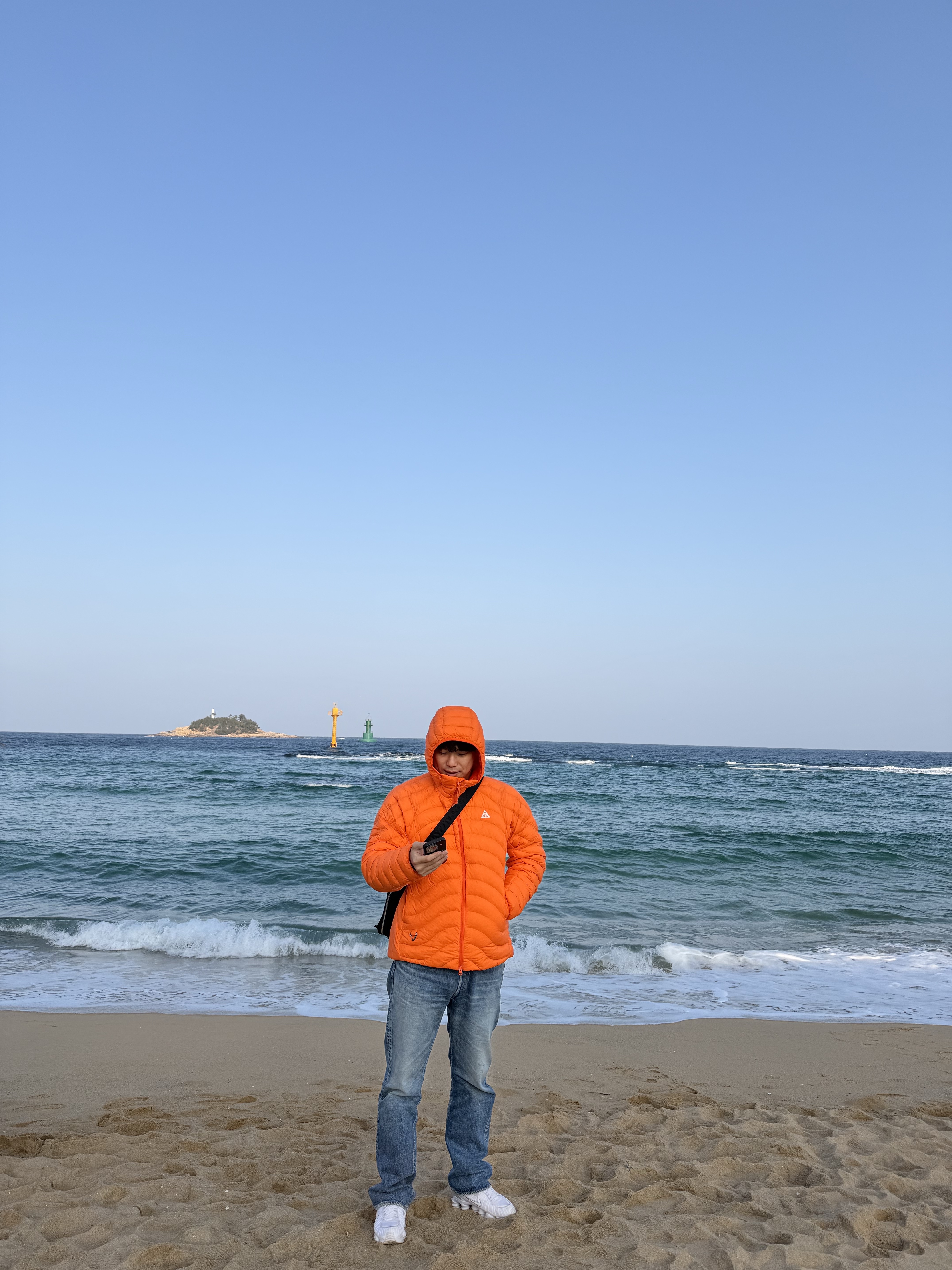 Nike ACG Lava Flow Therma-Fit ADV Jacket Safety Orange Summit White - Asia, Fullcount 1341 1101 Dartford Straight Denim Indigo Blue 착용 스타일