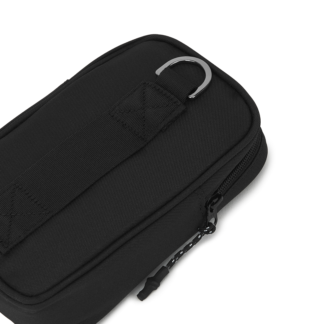 아이앱 스튜디오 x 포켓몬 로켓단 파우치 블랙 레드 - 오프라인 스토어 한정(IAB Studio x Pokemon Team Rocket Pouch Black Red - Offline Store Exclusive) - 5