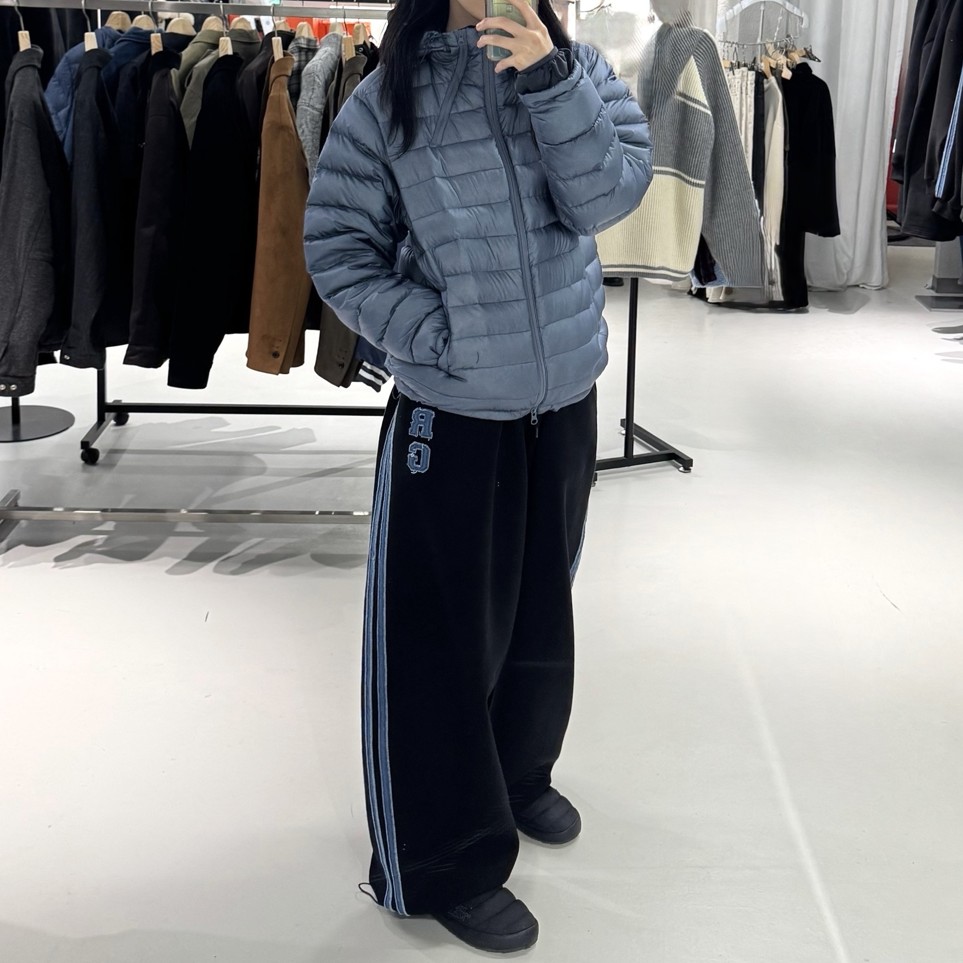 Sansan Gear Suffix Puffer Jacket Navy - 25FW, Sansan Gear Suffix Puffer Jacket Navy_25FW 착용 스타일 - 2