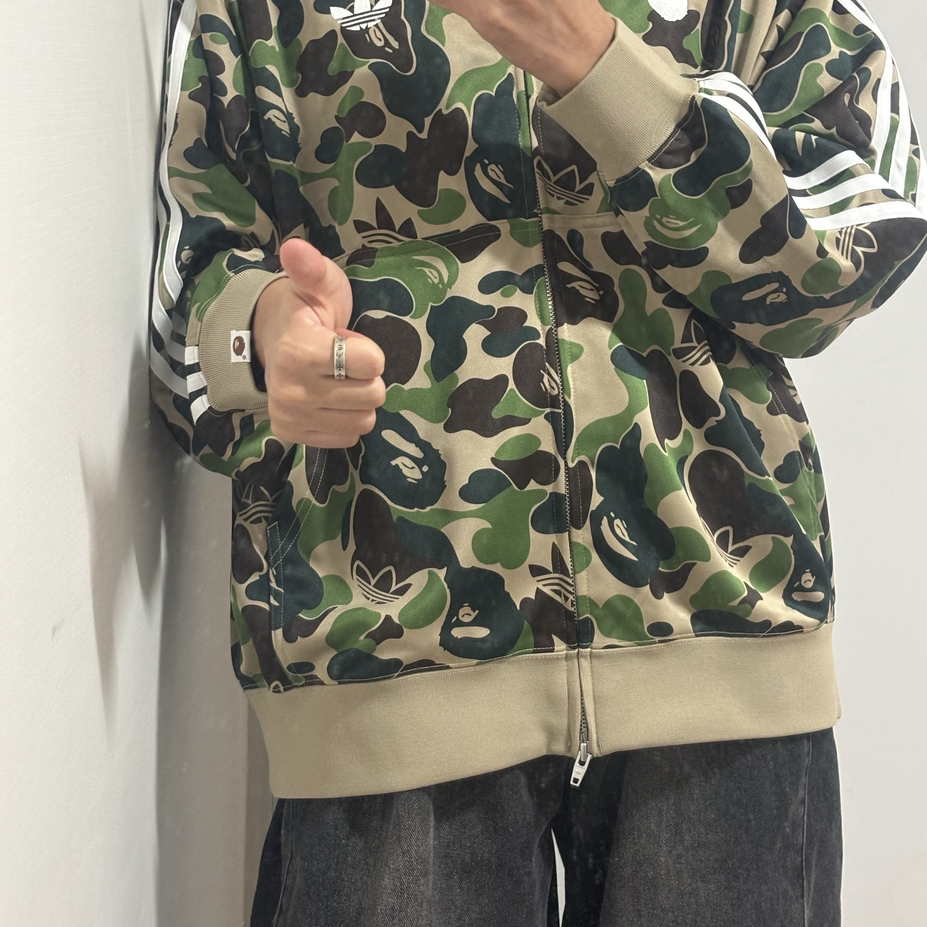 Adidas x BAPE Shark Track Hoodie Jacket Crew Green - KR Sizing 착용 스타일