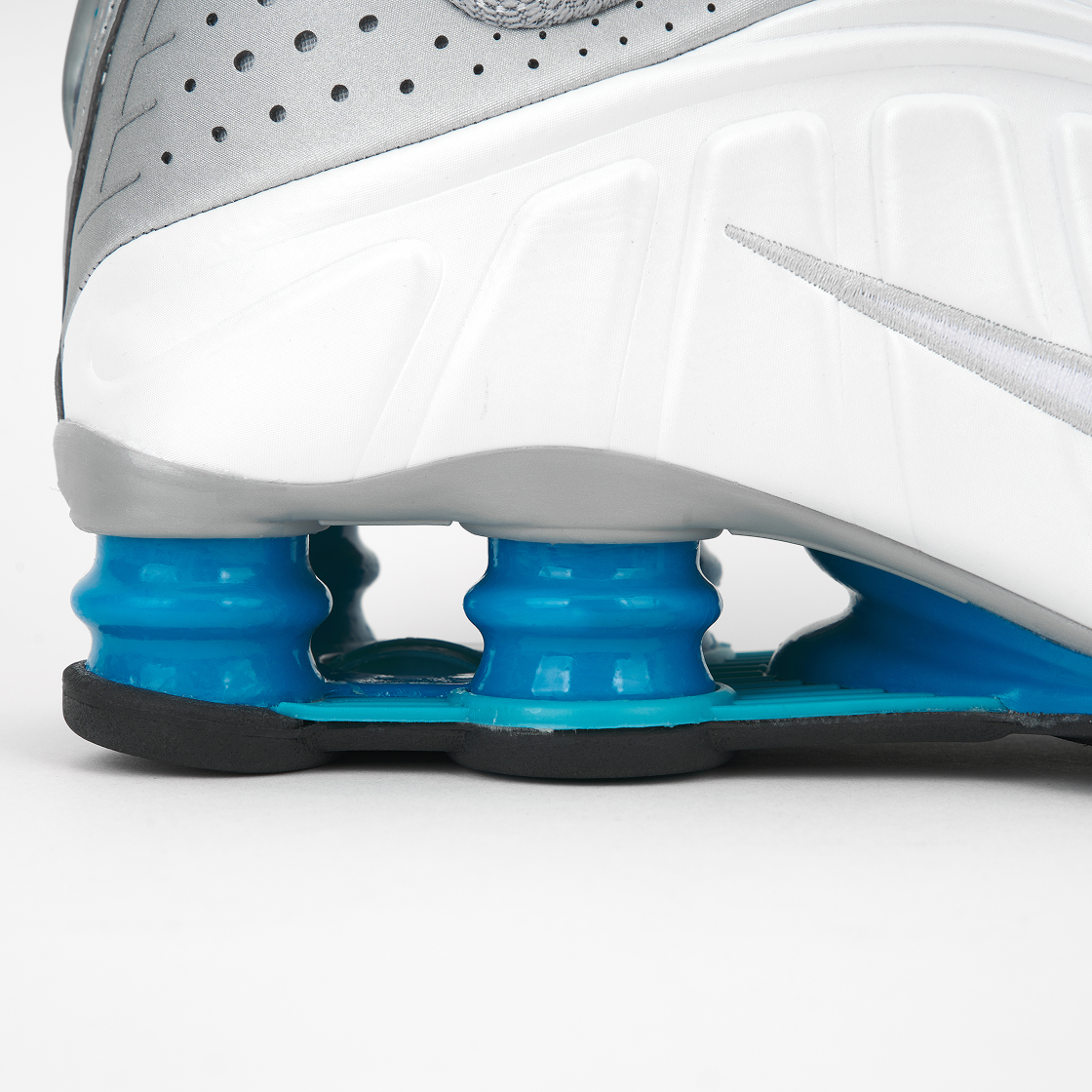 나이키 샥스 R4 메탈릭 실버 화이트(Nike Shox R4 Metallic Silver White) - 8