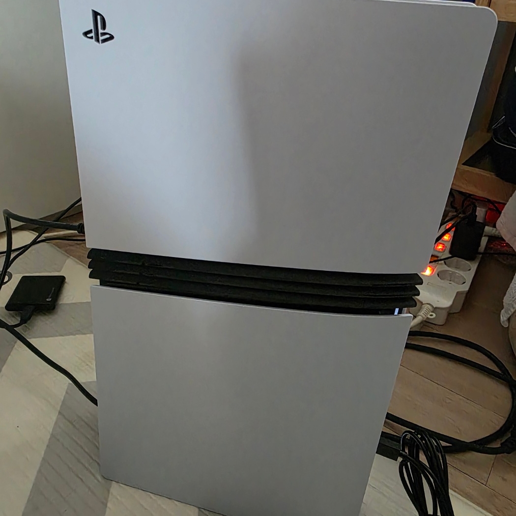 [7% 적립] PlayStation 5 Pro - 2TB 착용 스타일