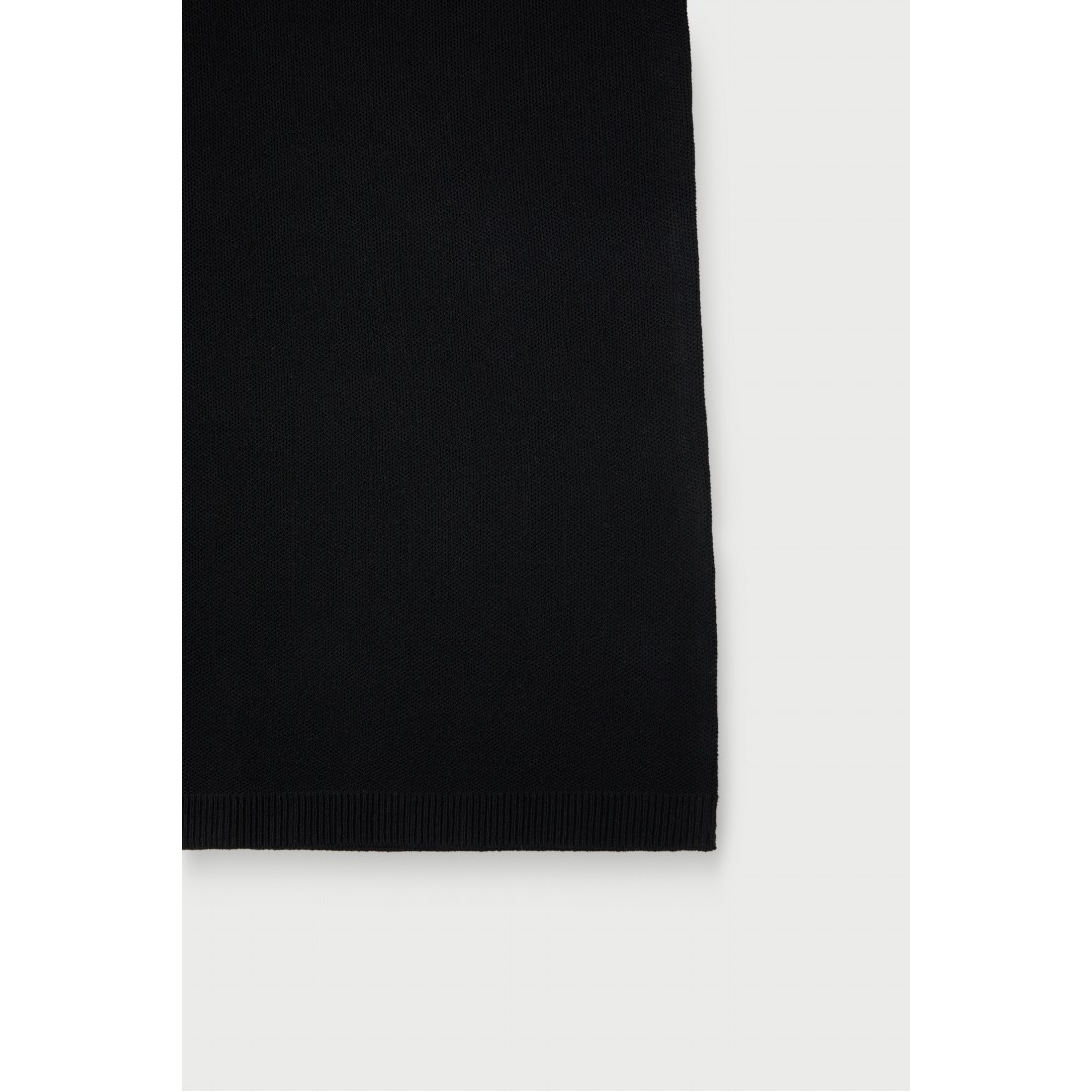이로 네뷸라 베이직 로고 반팔 라운드 니트 블랙(IRO Nebula Basic Logo Short-Sleeve Round-Neck Knit Black) - 5