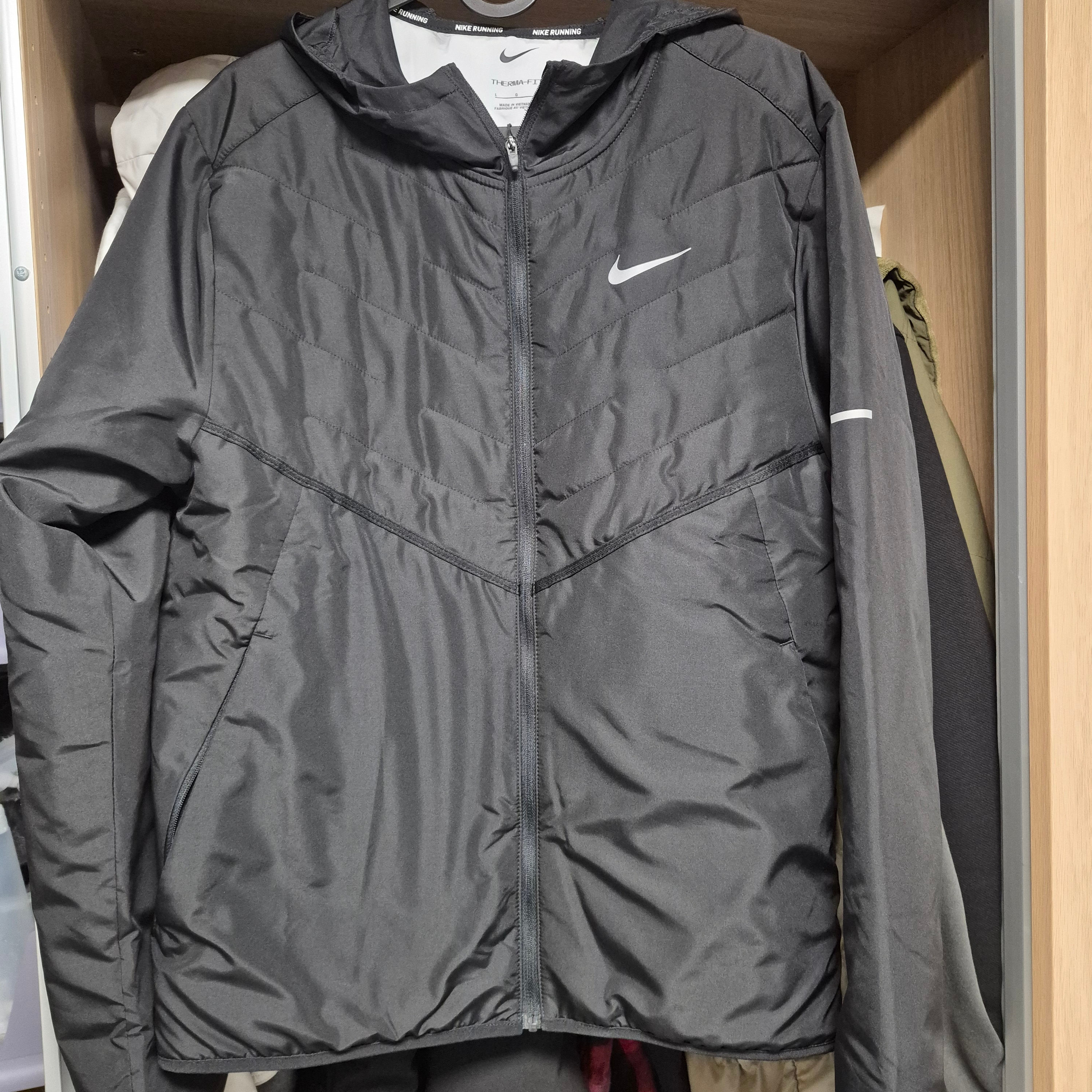 Nike Therma-Fit Repel Synthetic Fill Running Jacket Black - Asia 착용 스타일 - 2