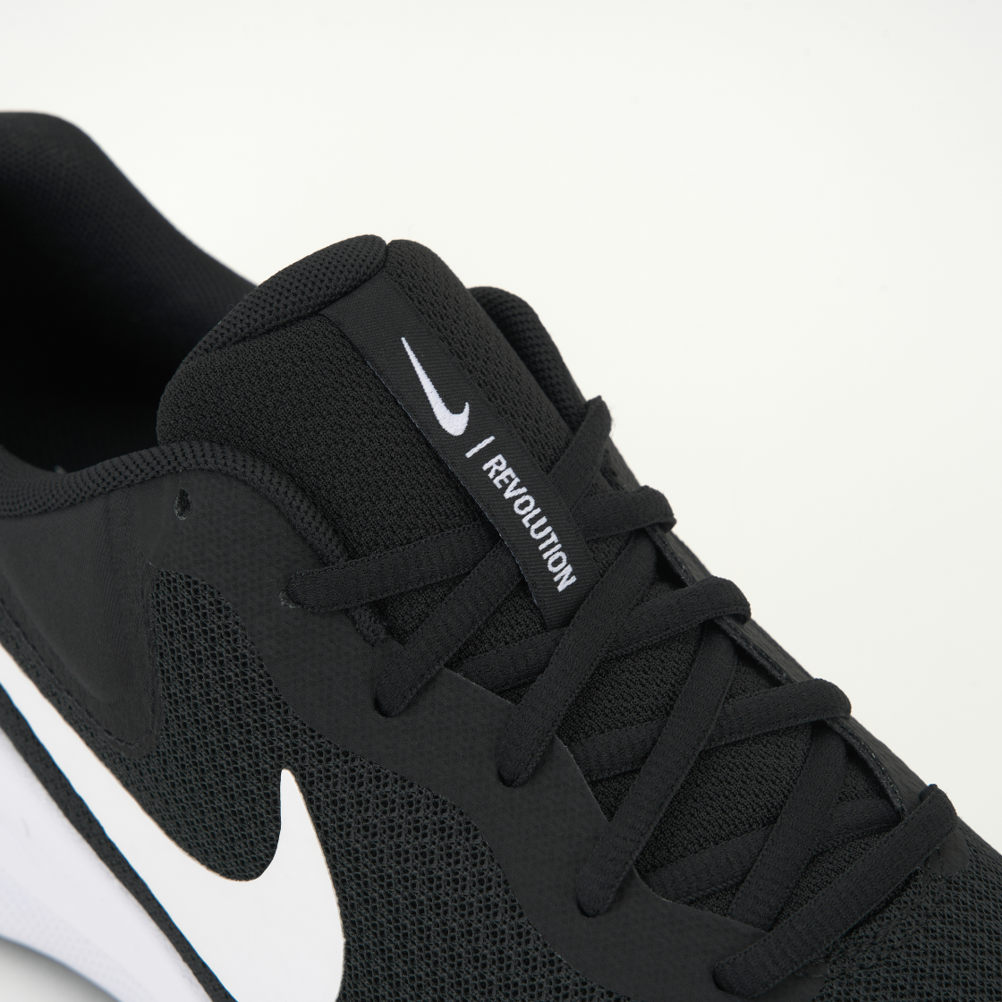 나이키 레볼루션 7 블랙 화이트(Nike Revolution 7 Black White) - 7