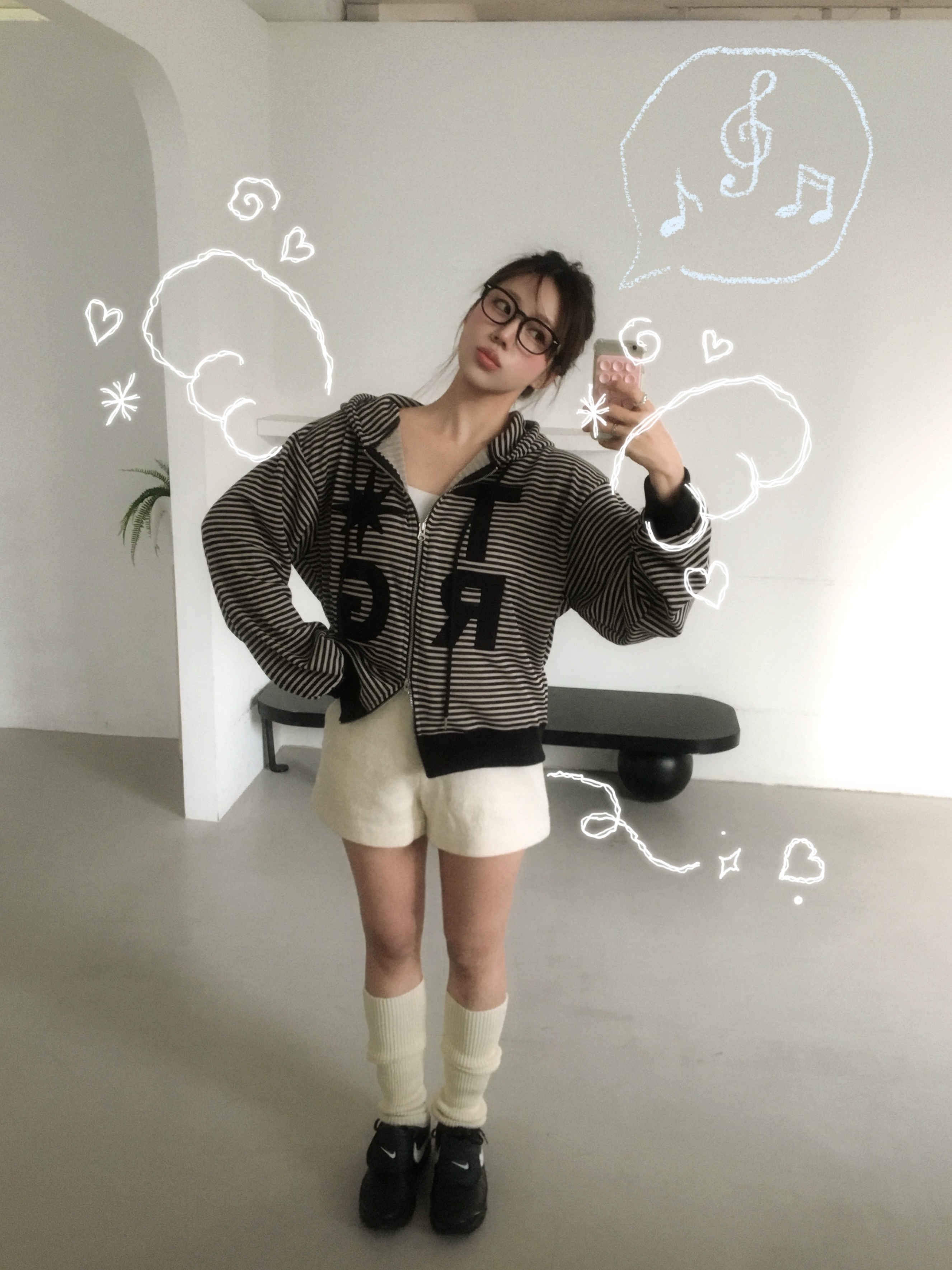 (W) Nike Air Max Plus TNPO Black 착용 스타일