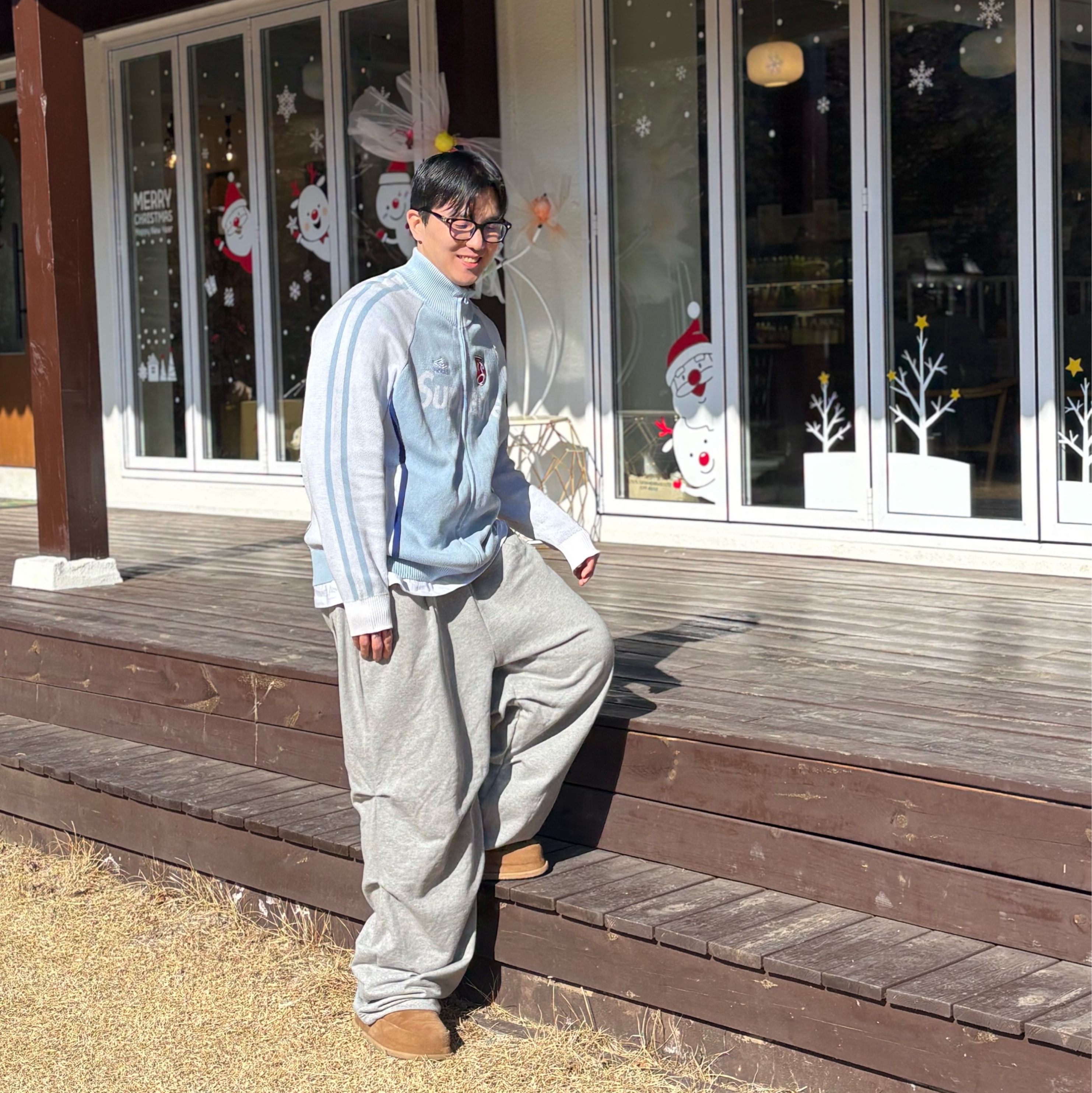 Supreme x Umbro Zip Up Sweater Light Blue - 25SS, NONPARKING X kinchi N Road Boots Brown 착용 스타일 - 3