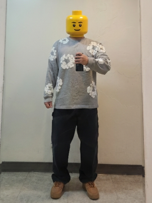 Denim Tears Long Sleeve Cotton Wreath T-Shirt Grey 착용 스타일