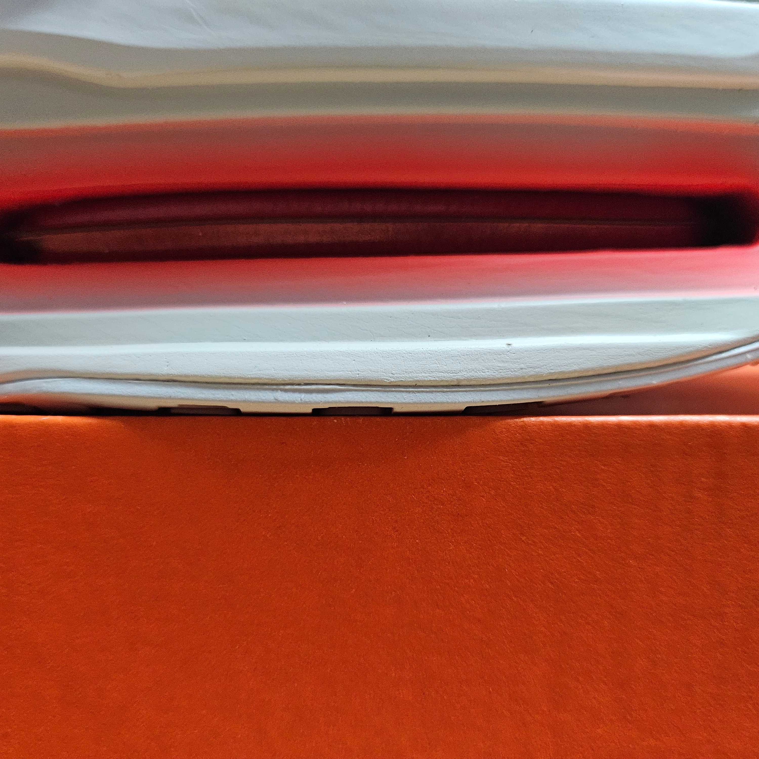 Nike Vomero Premium White Bright Crimson 착용 스타일 - 9