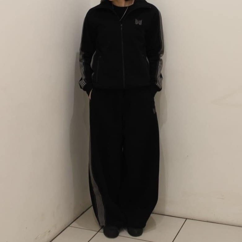Needles x B'2nd H.D. Track Pants Cotton Jersey Black 착용 스타일 - 2