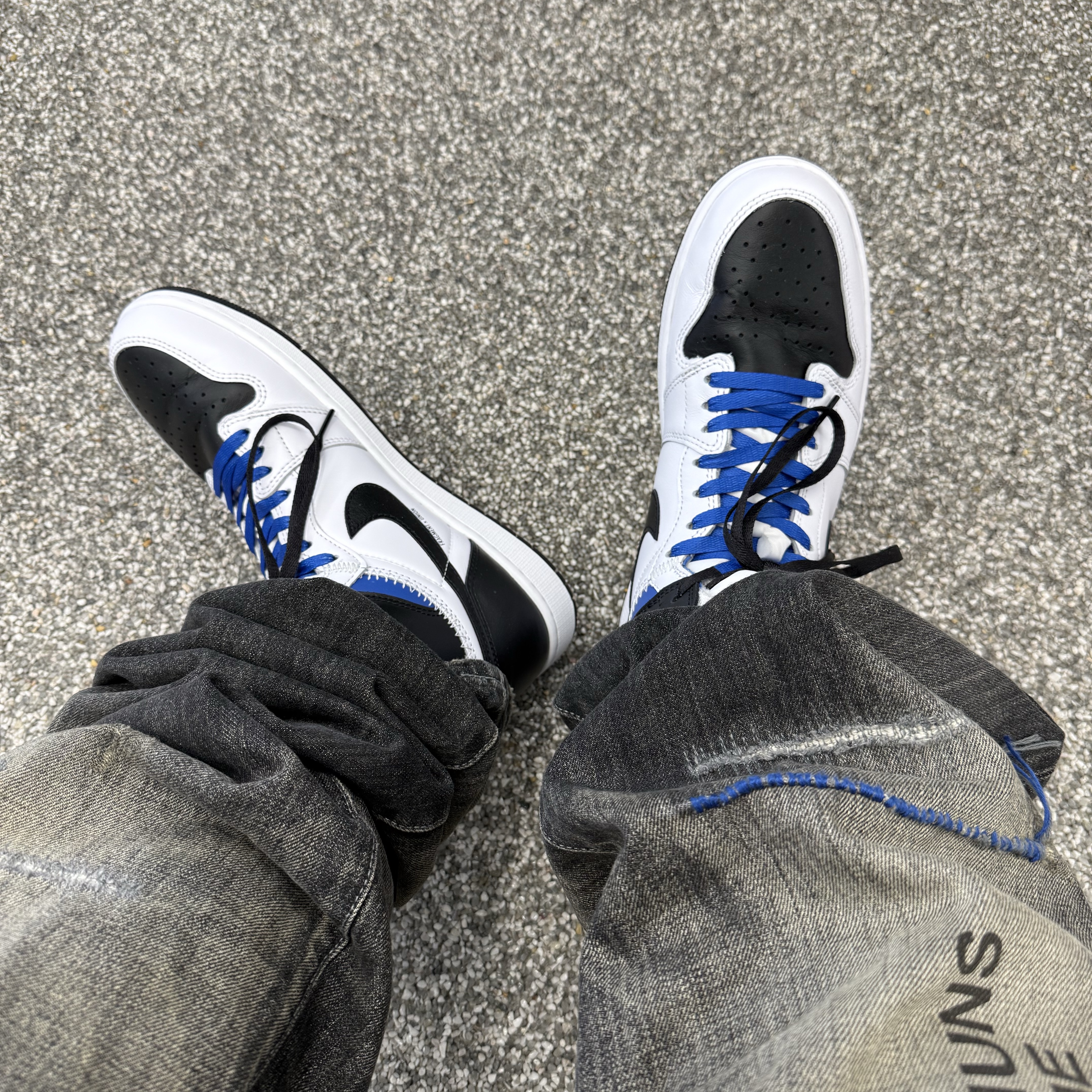 Jordan 1 x Fragment x Union LA High OG SP White Black, Neighborhood x Yohji Yamamoto Savage Denim DP Basic Pants Black 착용 스타일 - 3