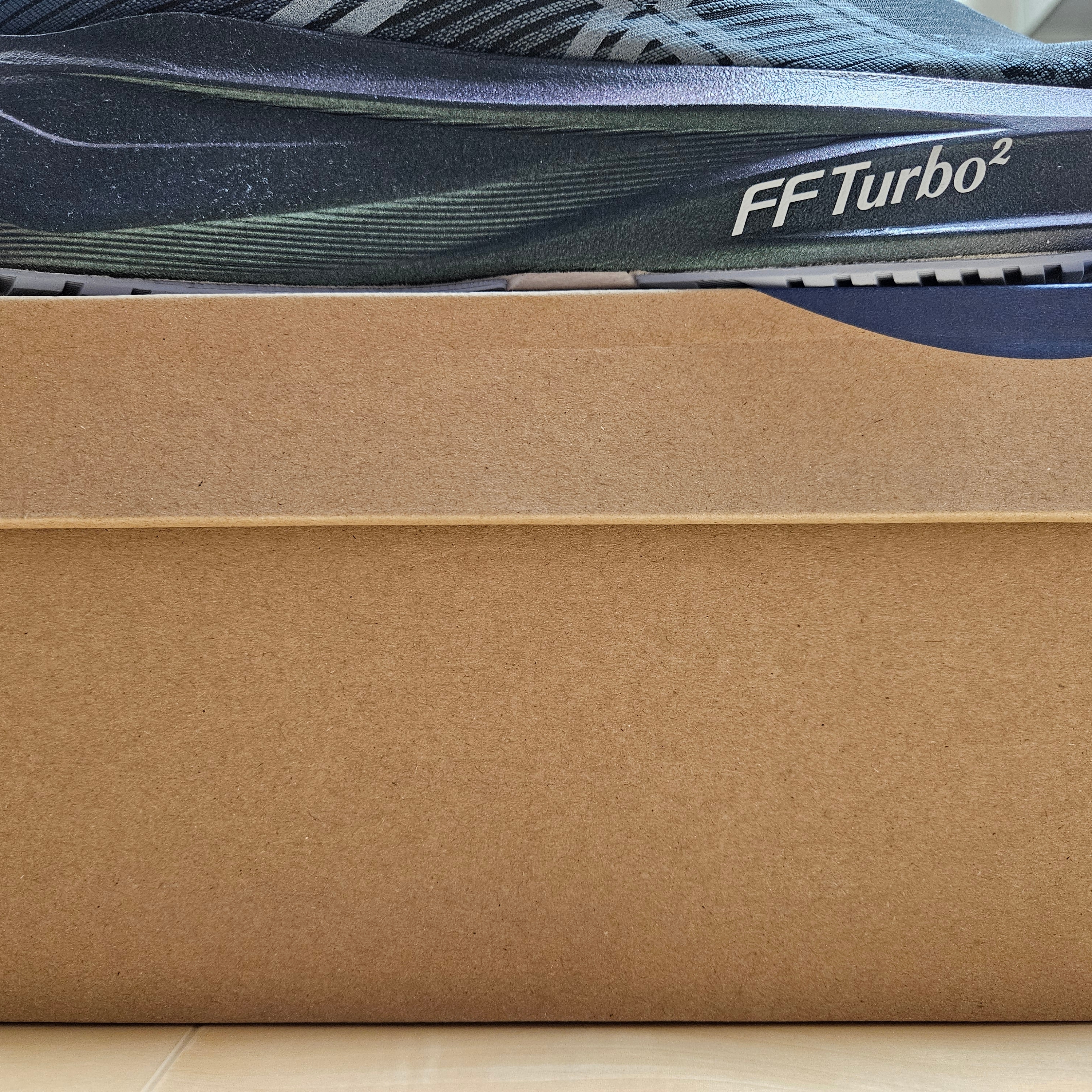 Asics Megablast Black White 착용 스타일 - 10