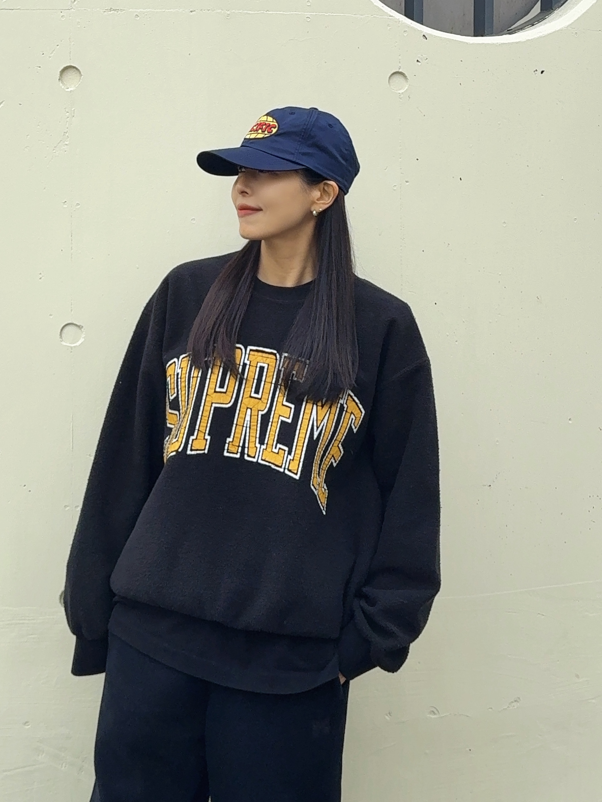 Supreme Inside Out Cr STYLE | KREAM Supreme Inside Out Cr STYLE | KREAM