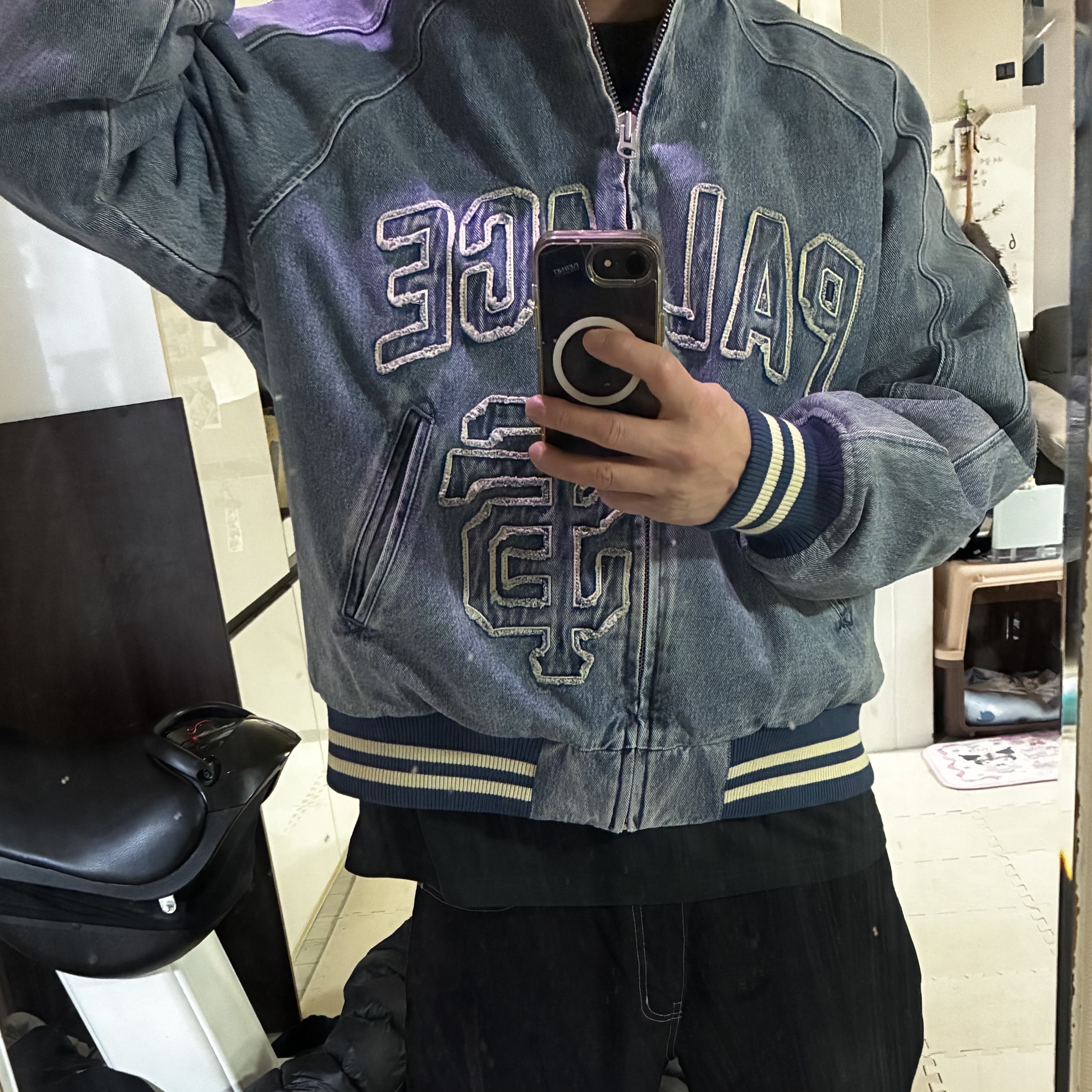 Palace x San Francisco Giants Denim Varsity Jacket Stone Wash - 26SS 착용 스타일
