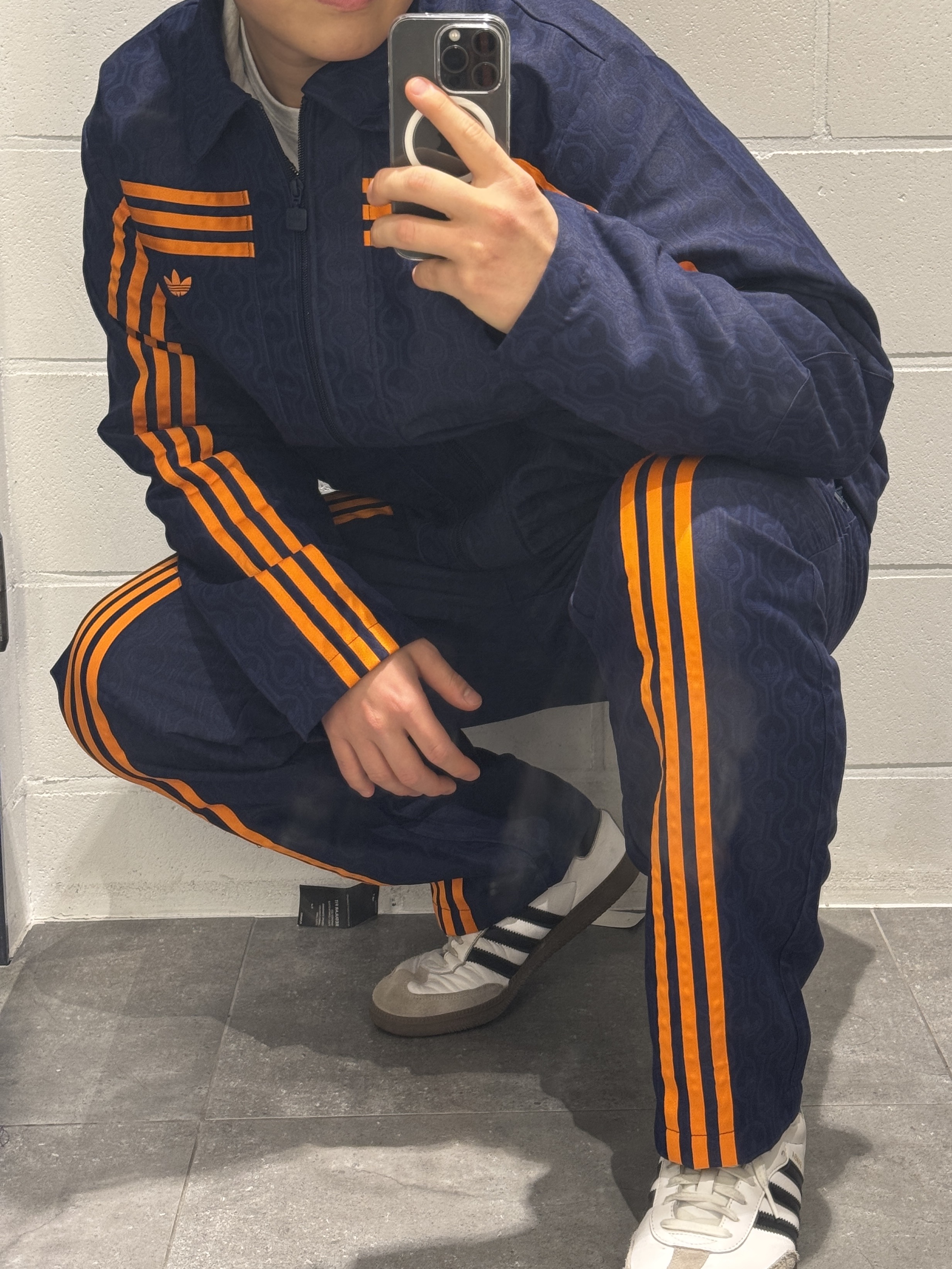 Adidas Samba OG Cloud White 착용 스타일 - 2