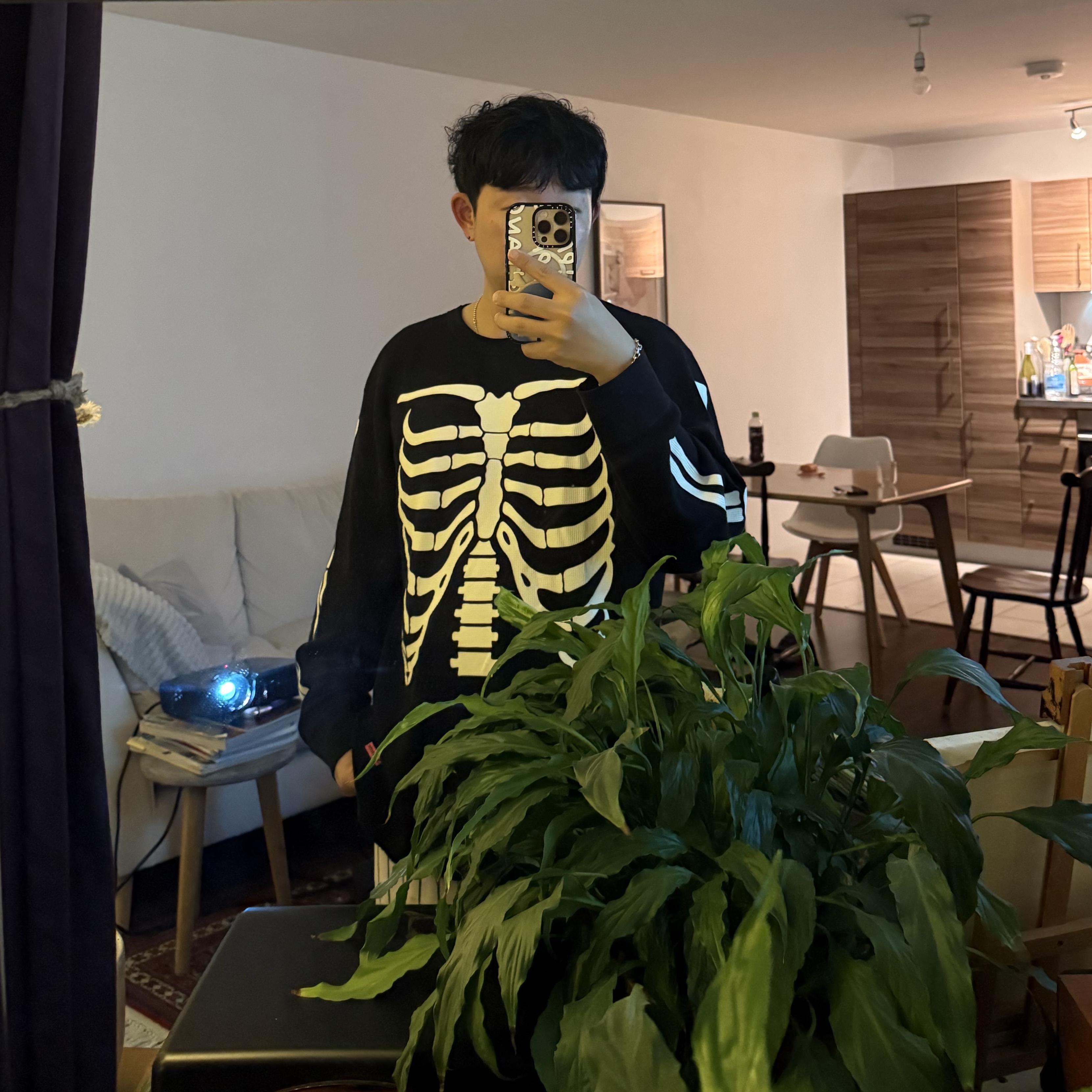 Supreme Hanes Bones Thermal Crew Black (1 Pack) 착용 스타일
