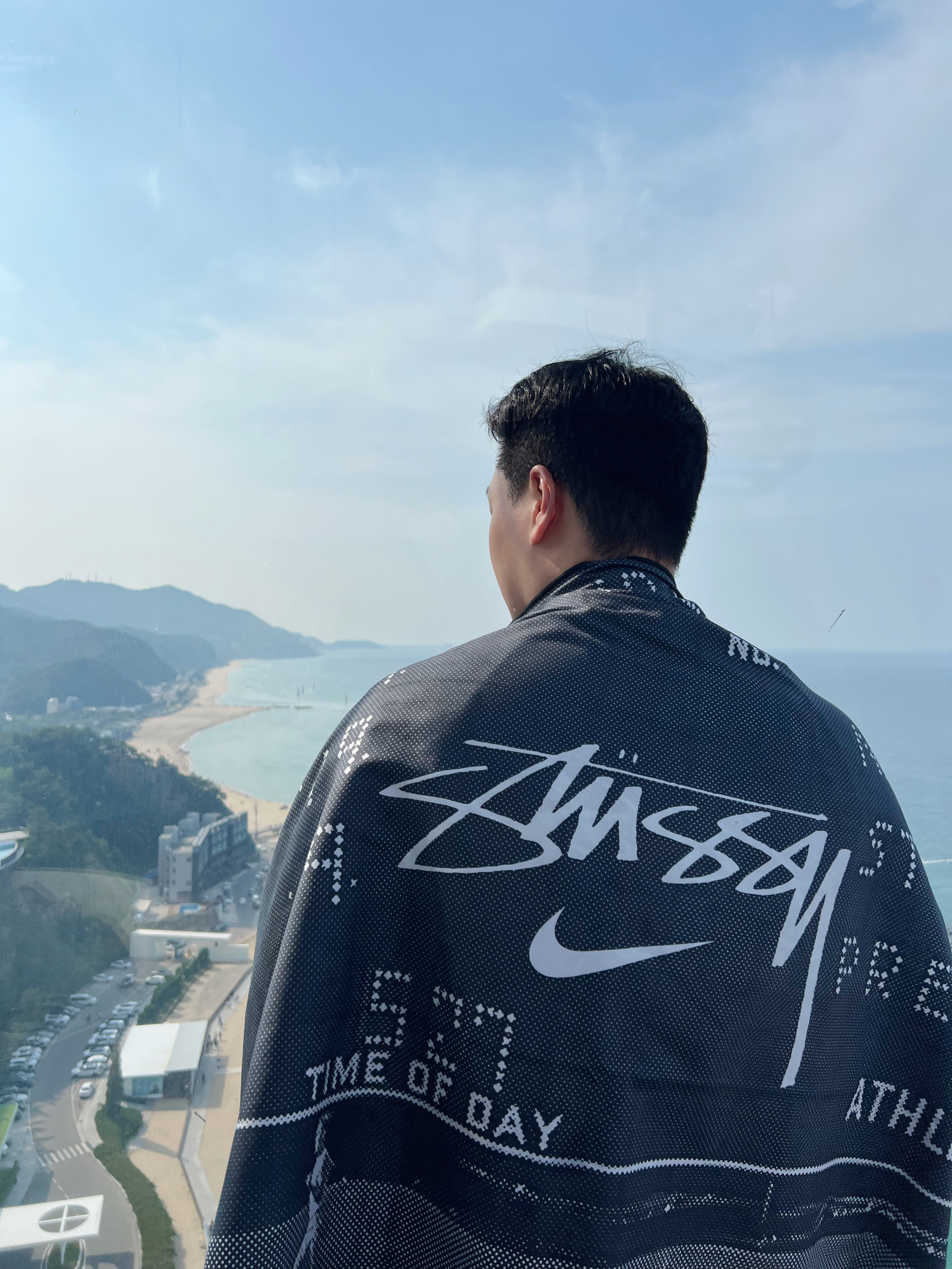 Nike x Stussy Shorts Black (FJ9167-010), Nike x Stussy Towel Black 착용 스타일 - 3