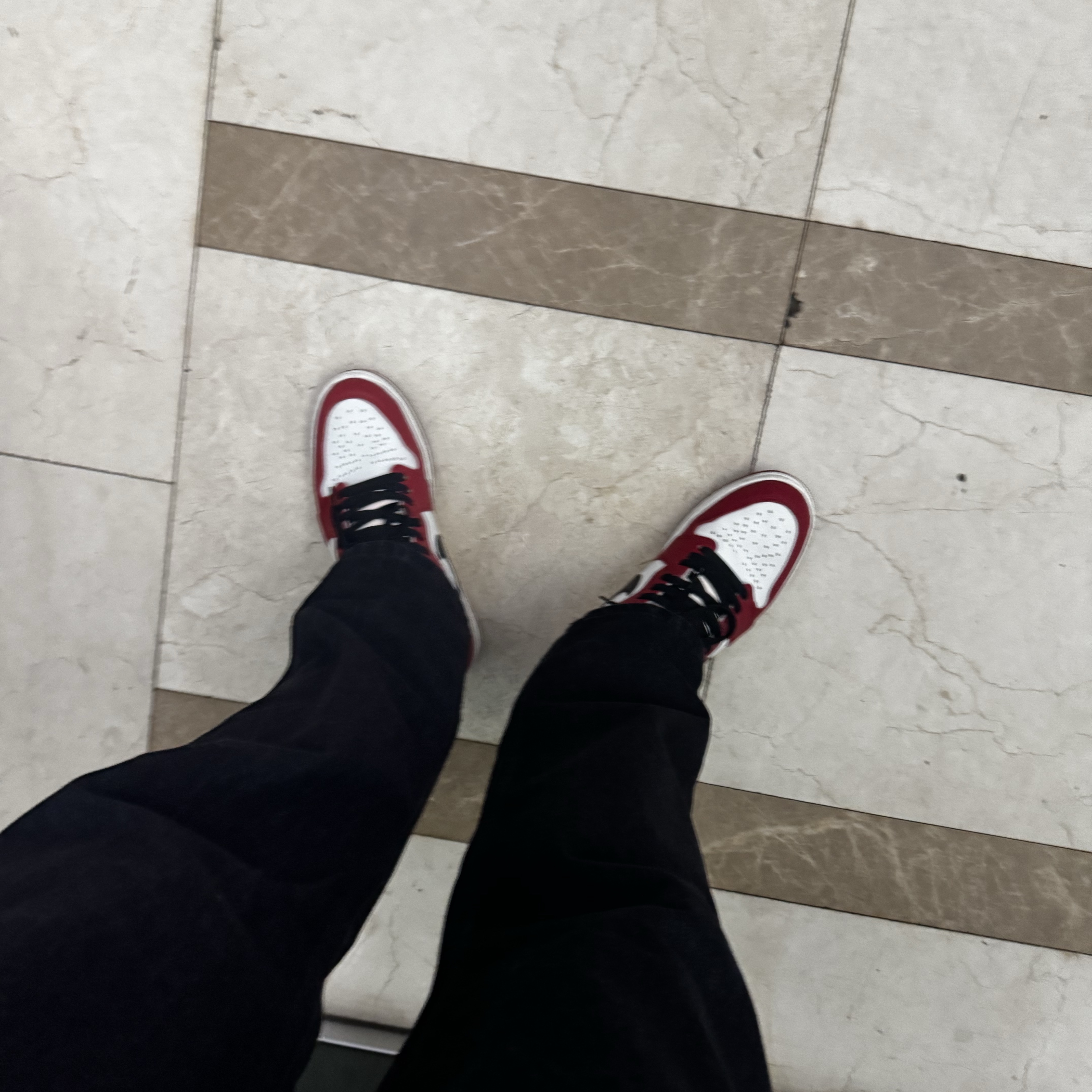 Jordan 1 Retro High OG Chicago 2022 착용 스타일