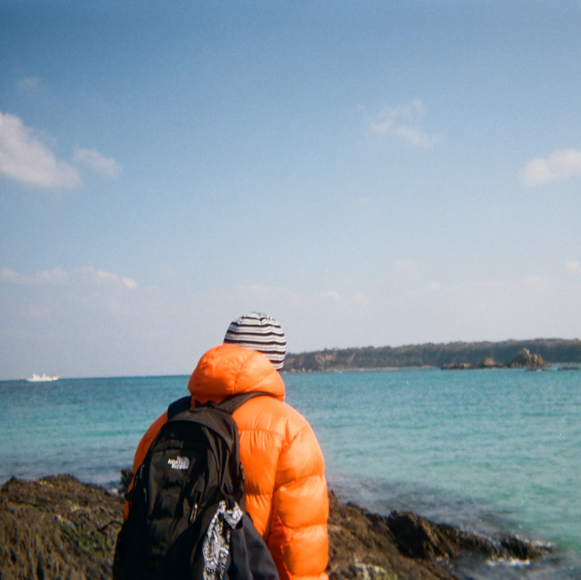 Nike ACG Therma-Fit ADV Lunar Lake Puffer Jacket Safety Orange - Asia, Nike Shox TL Black Metallic Hematite 착용 스타일 - 2