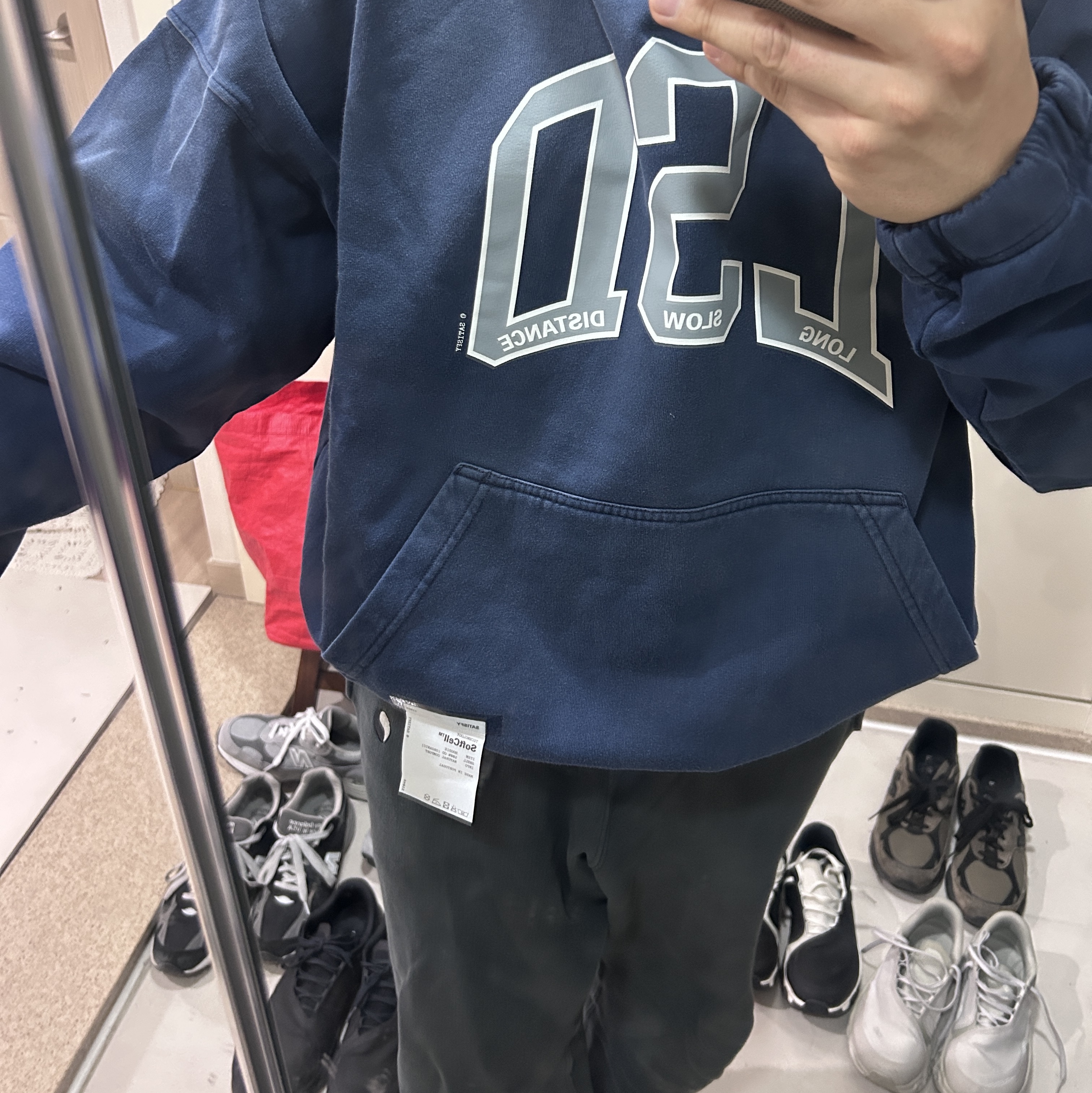 Satisfy Softcell Hoodie Sun Bleached Indigo 착용 스타일 - 2