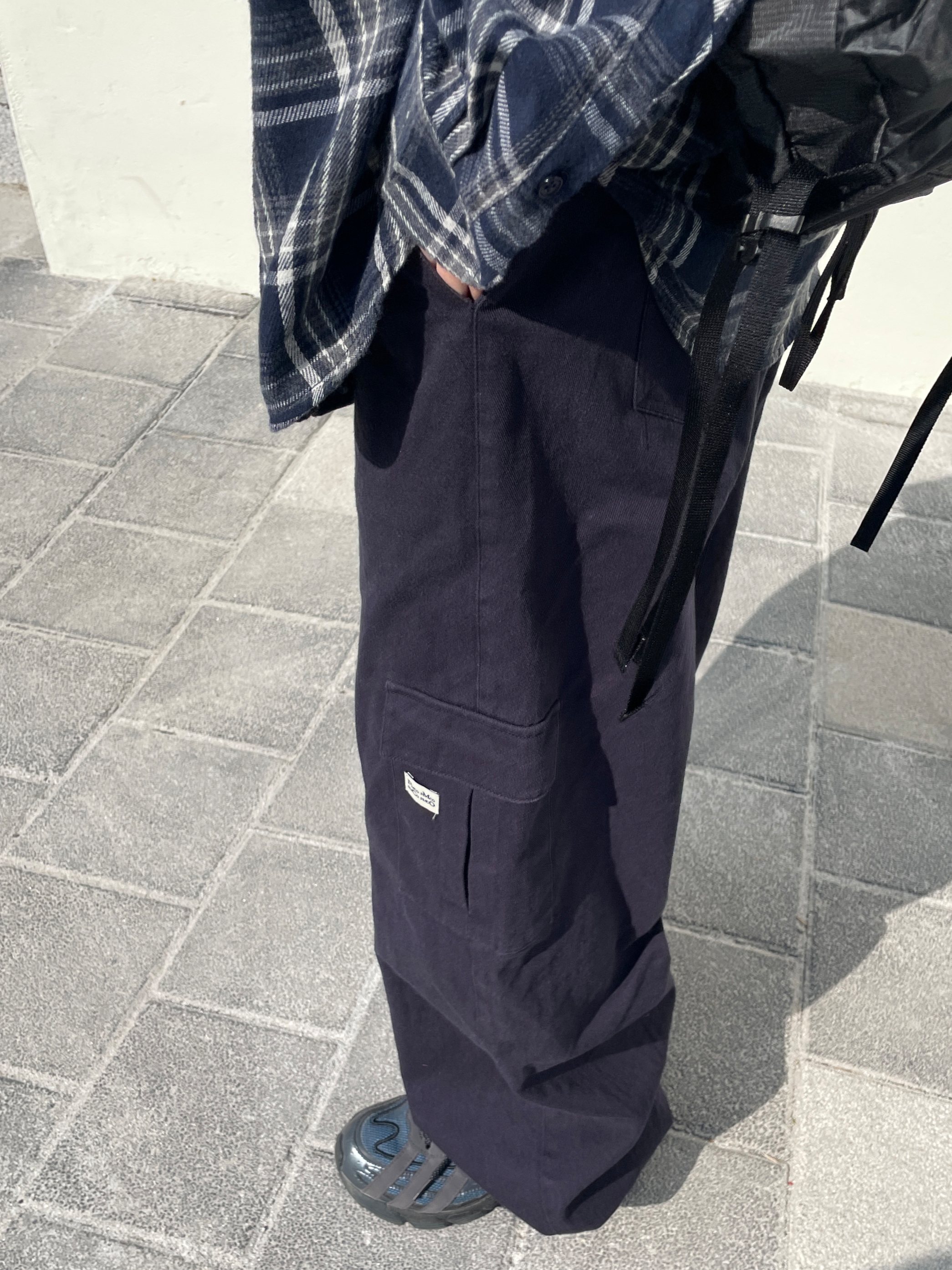 Adidas Orketro Bright Blue Carbon Black, Montbell Versalite Pack 20 Backpack Gunmetal Dark Gray 착용 스타일 - 5