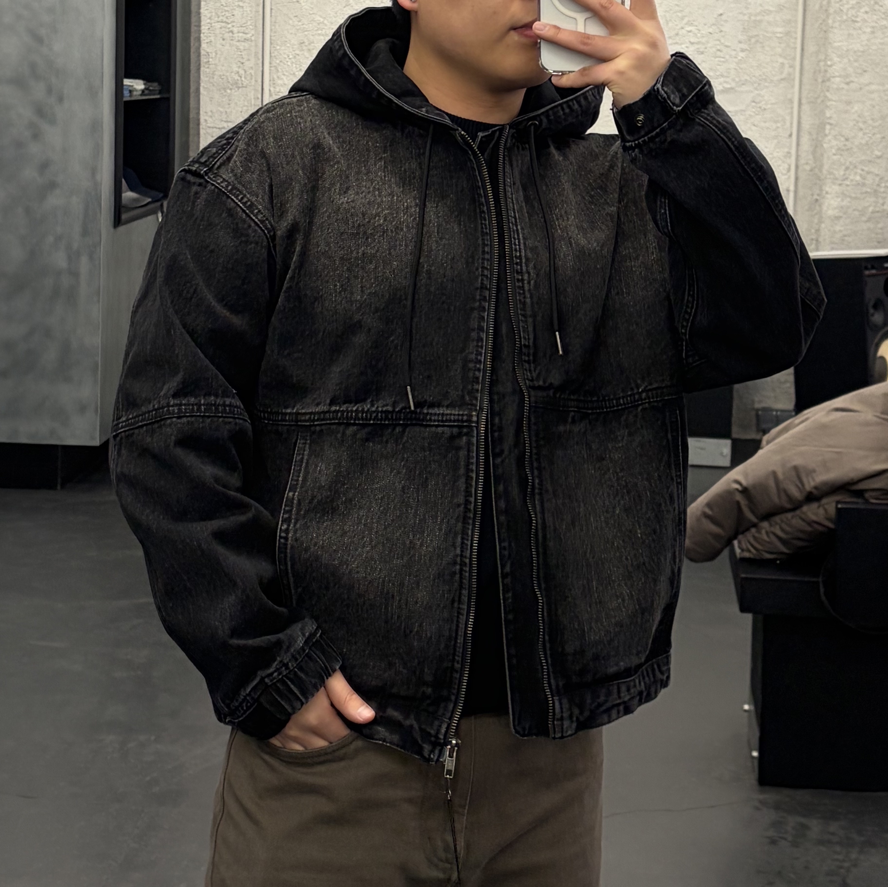 Customellow Denim Hood Jacket Black 착용 스타일 - 2