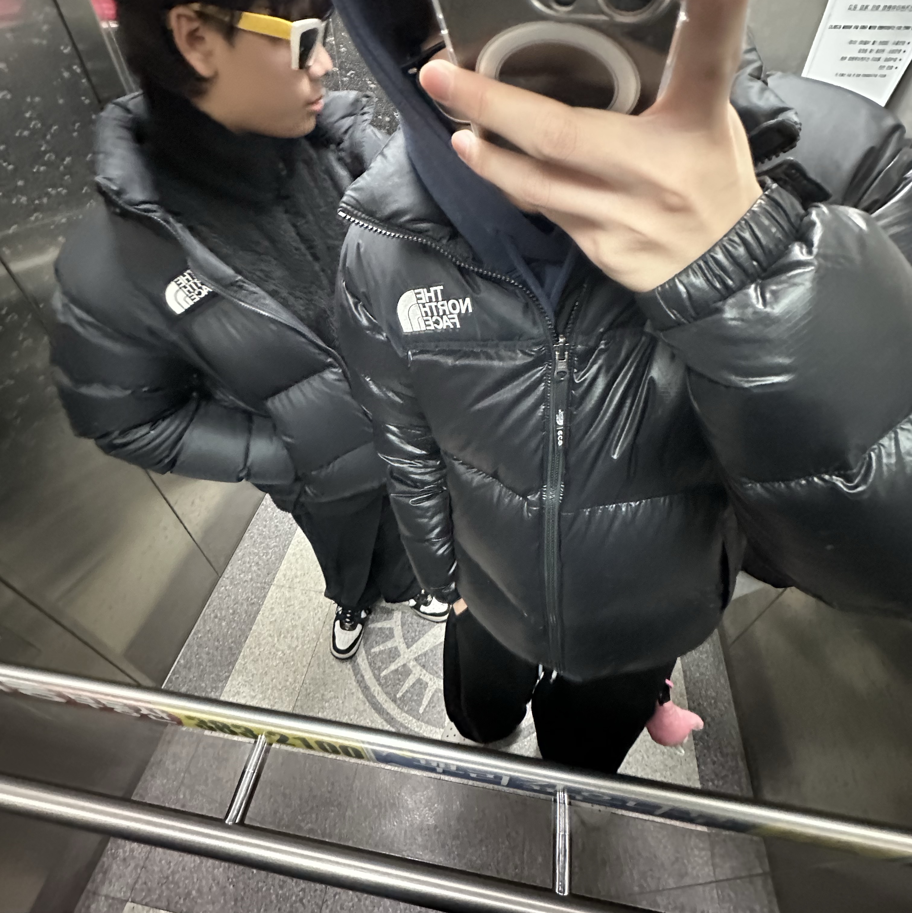 The North Face 1996 Eco Nuptse Jacket Real Black, The North Face White Label Novelty Nuptse RDS Down Jacket Real Black 착용 스타일