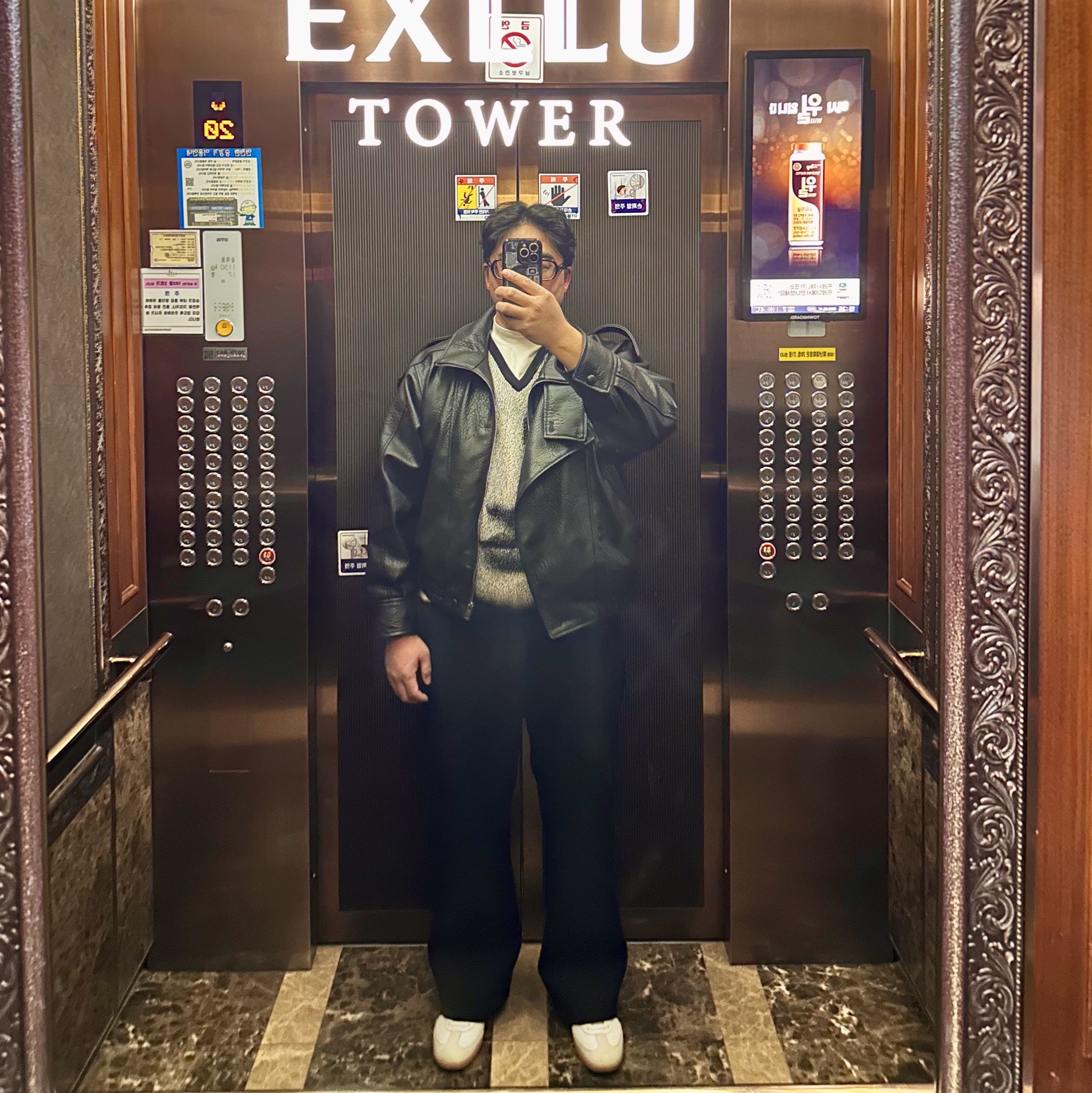 Gentle Monster x Maison Margiela MM114 Black Clear, Zara Faux Leather Jacket Black 착용 스타일 - 1