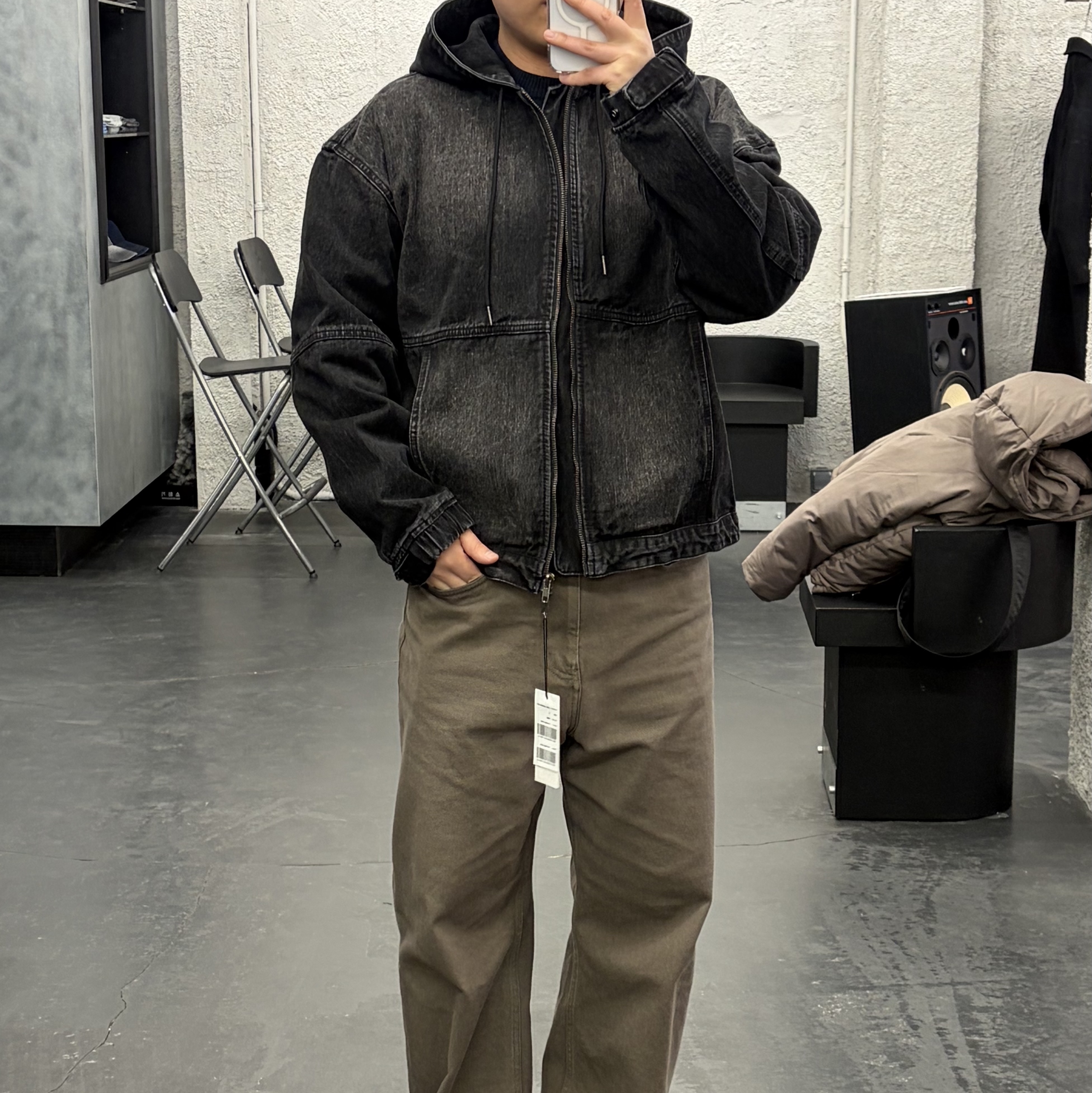 Customellow Denim Hood Jacket Black 착용 스타일 - 3