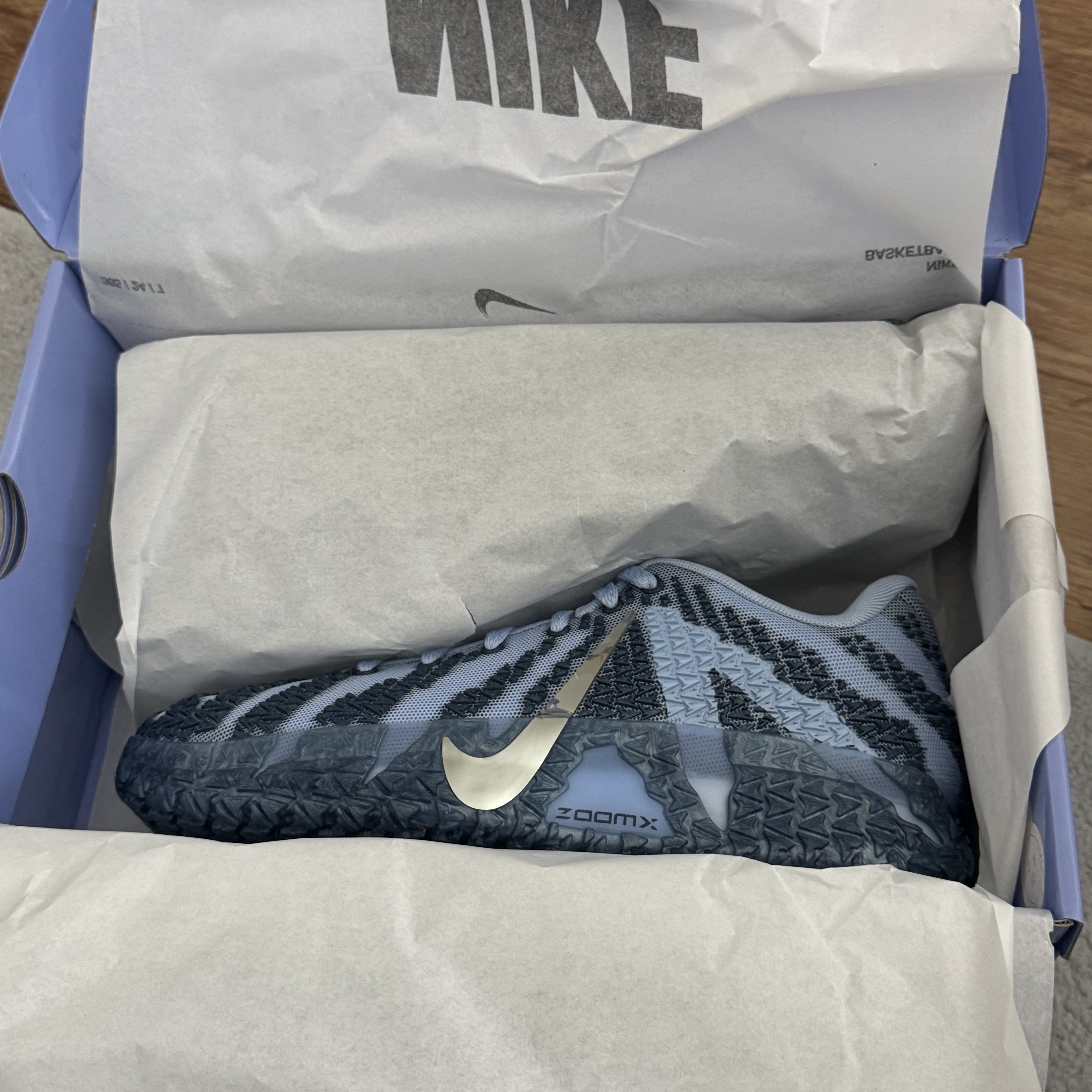 Nike Ja 3 EP Cobalt Bliss Metallic Silver 착용 스타일 - 2